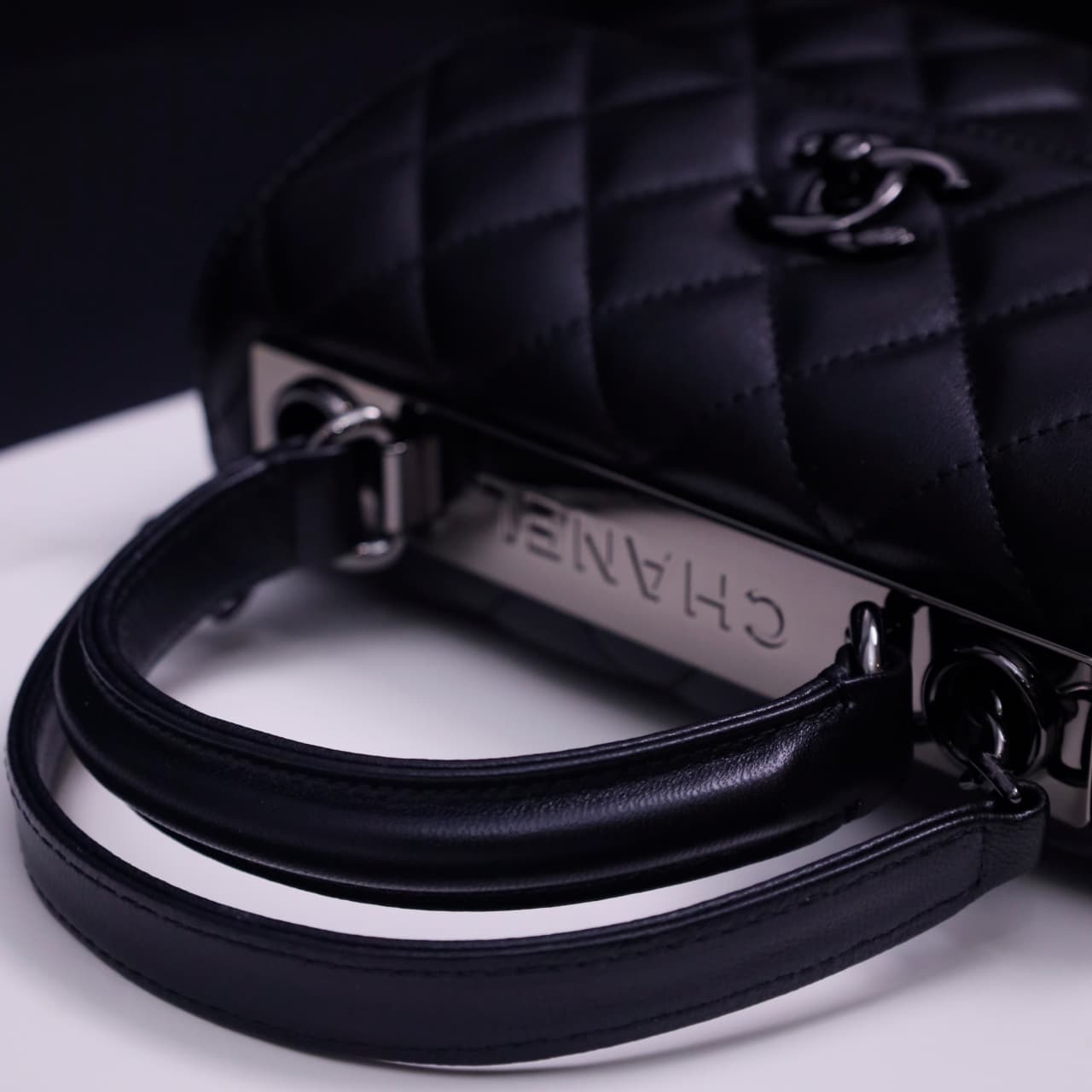 Chanel MINI FLAP BAG WITH TOP HANDLE AS4654 Lambskin &Black-Tone Metal Black A