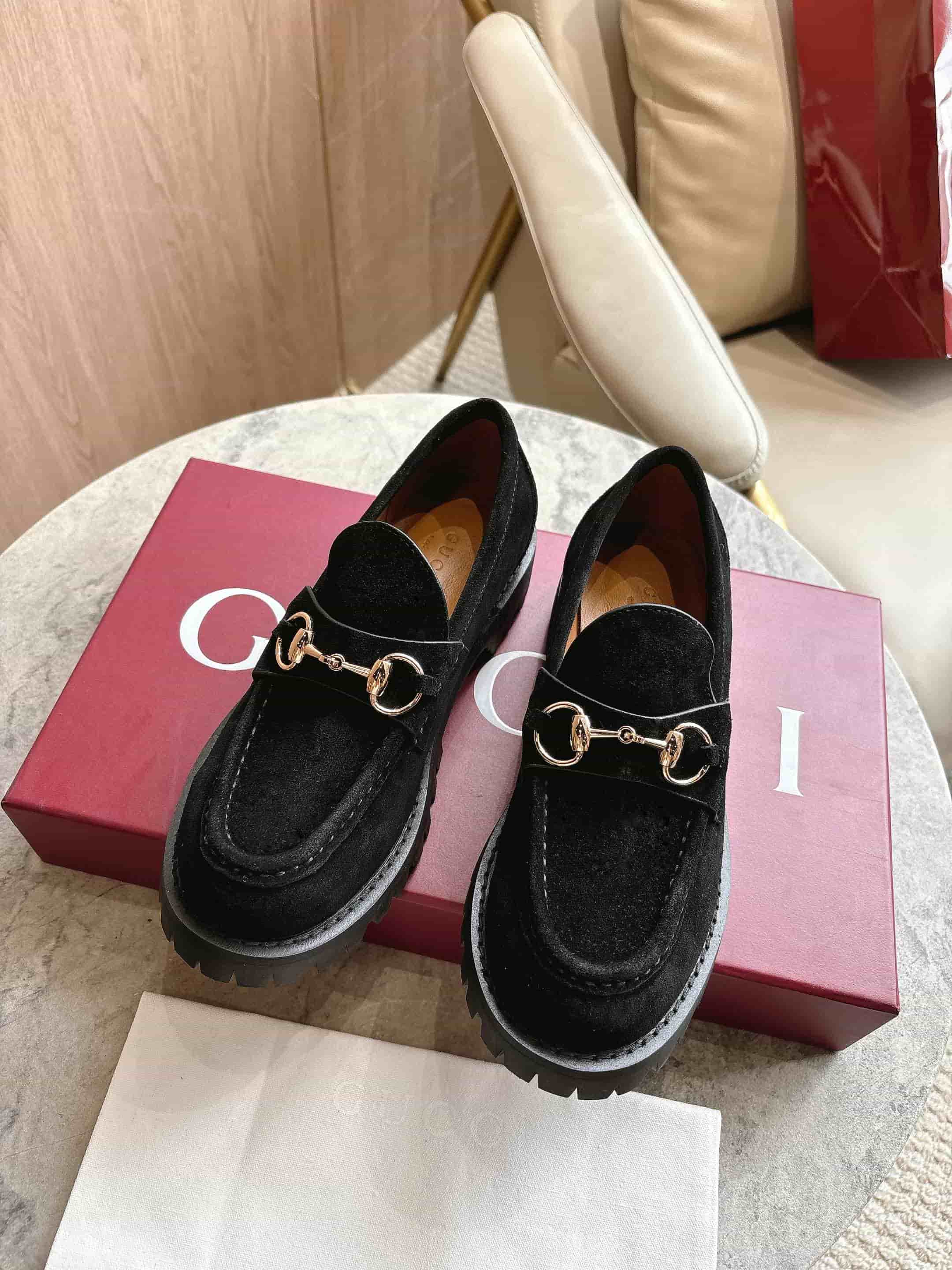 Gucci loafer Shoes with Horsebit Women