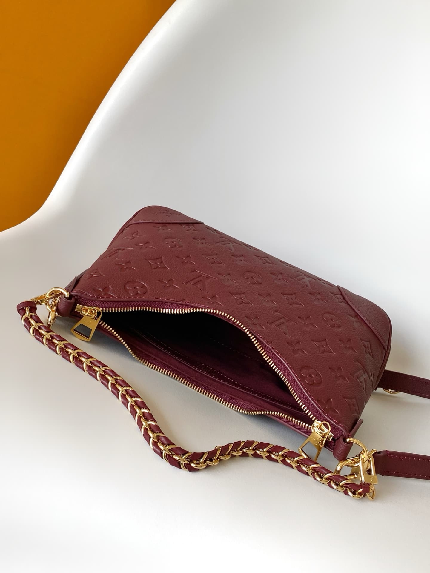 Louis Vuitton Boulogne PM Grenat Embossed grained cowhide leather M25827 High