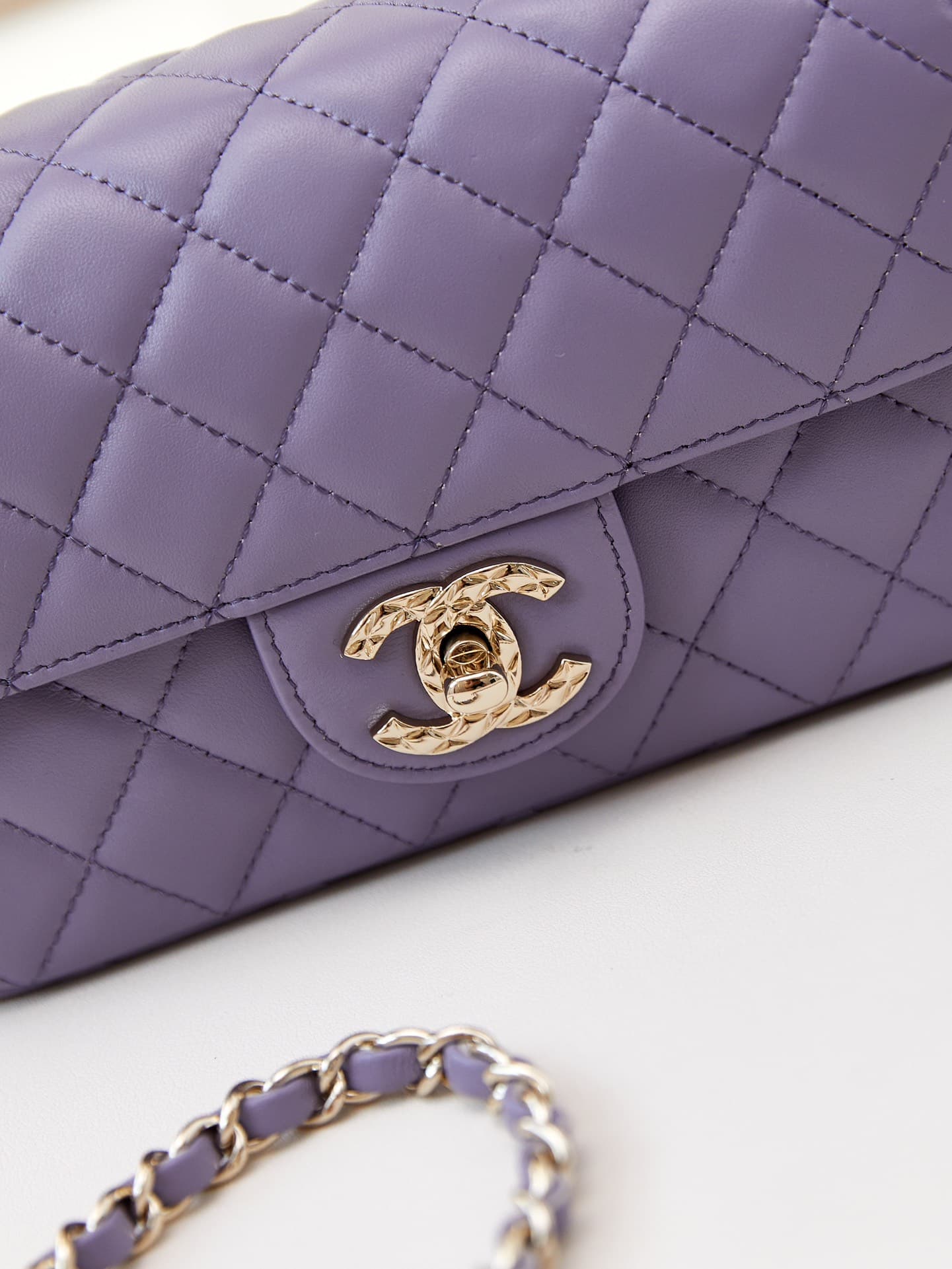 Chanel Mini Flap Bag with Top Handle Lambskin& Gold-Tone Metal Purple AS4924 A