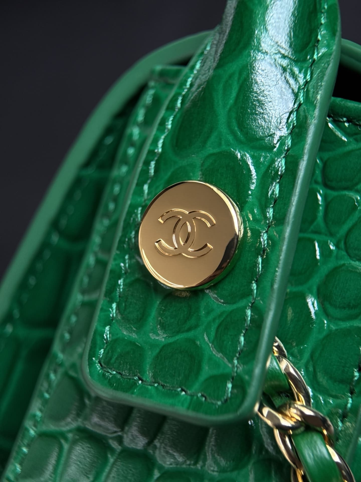 Chanel Mini Flap Bag with Top Handle Crocodile Embossed Calfskin & Gold-Tone Metal Green AS6424 A
