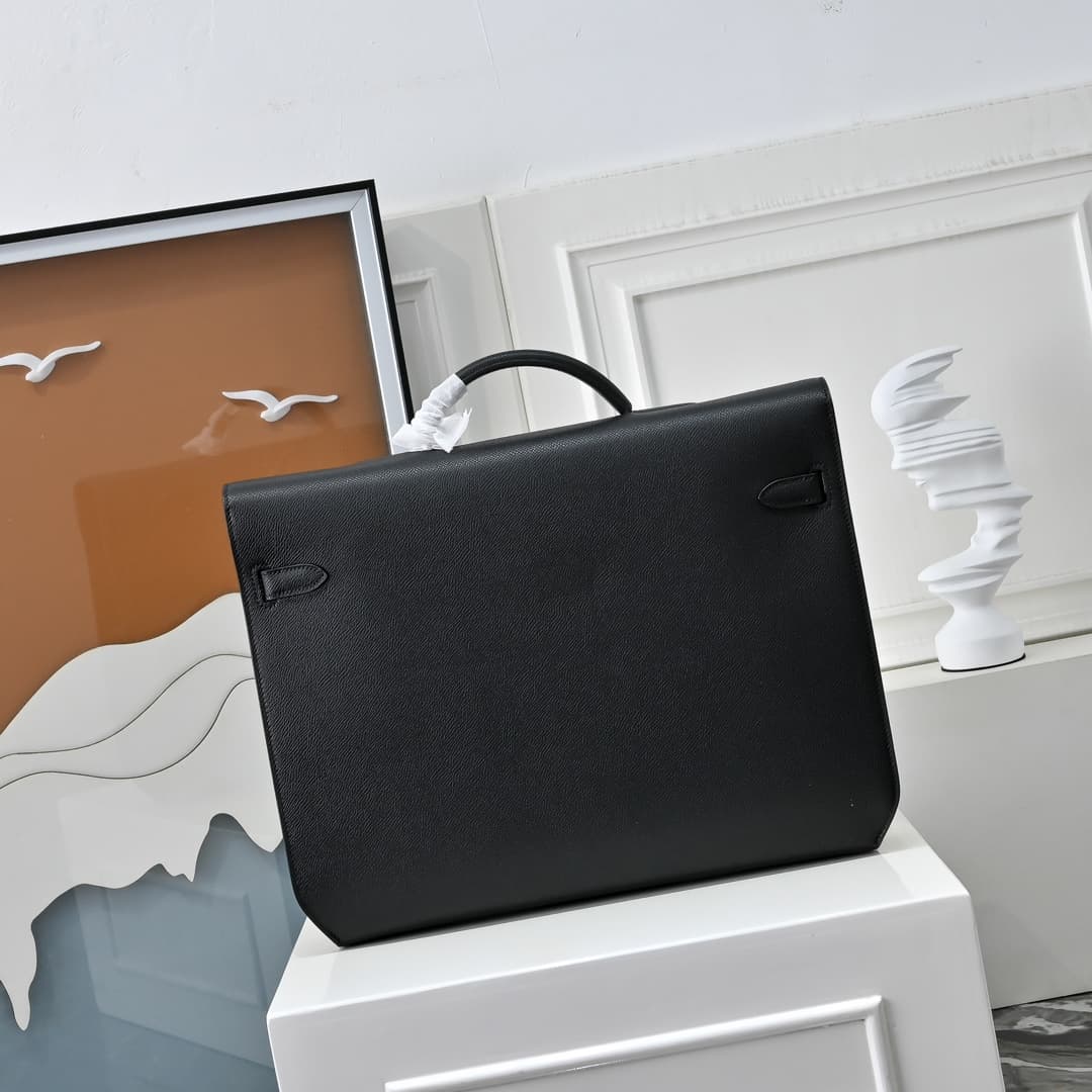 Hermes Kelly depeches Epsom 36 briefcase In Black Gold Metal CalfskIn WAX High