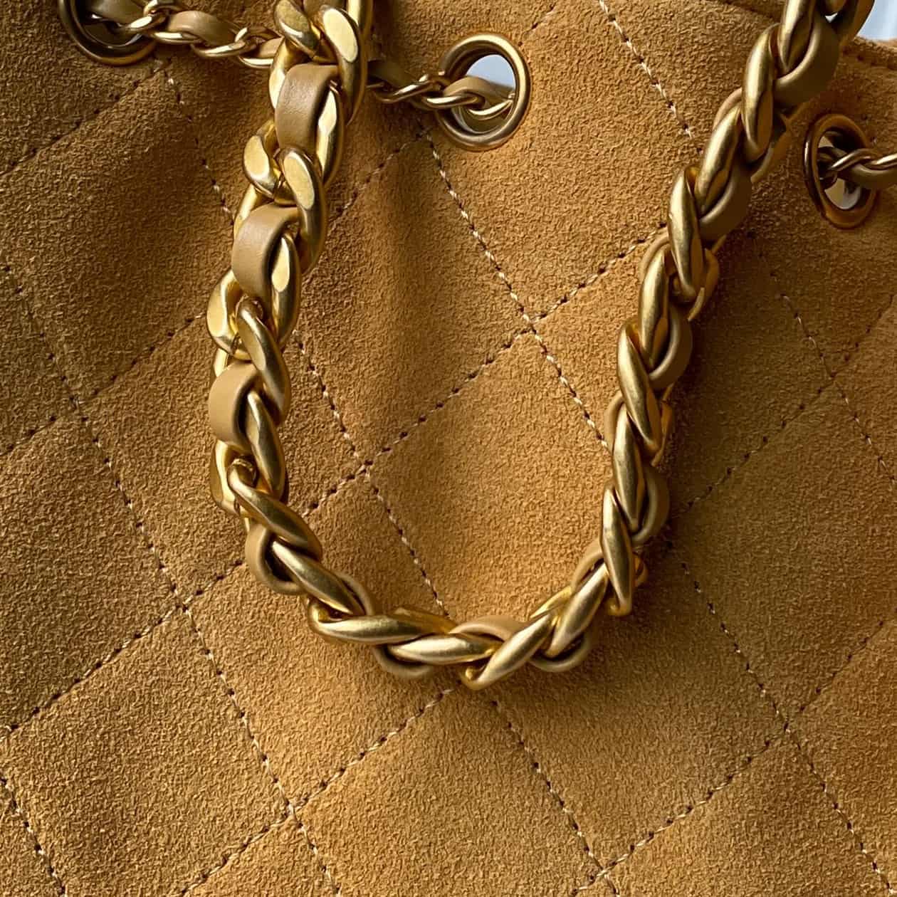 Chanel 25 Small Hobo handbag AS5293 Suede& Gold-Tone Metal Yellow A