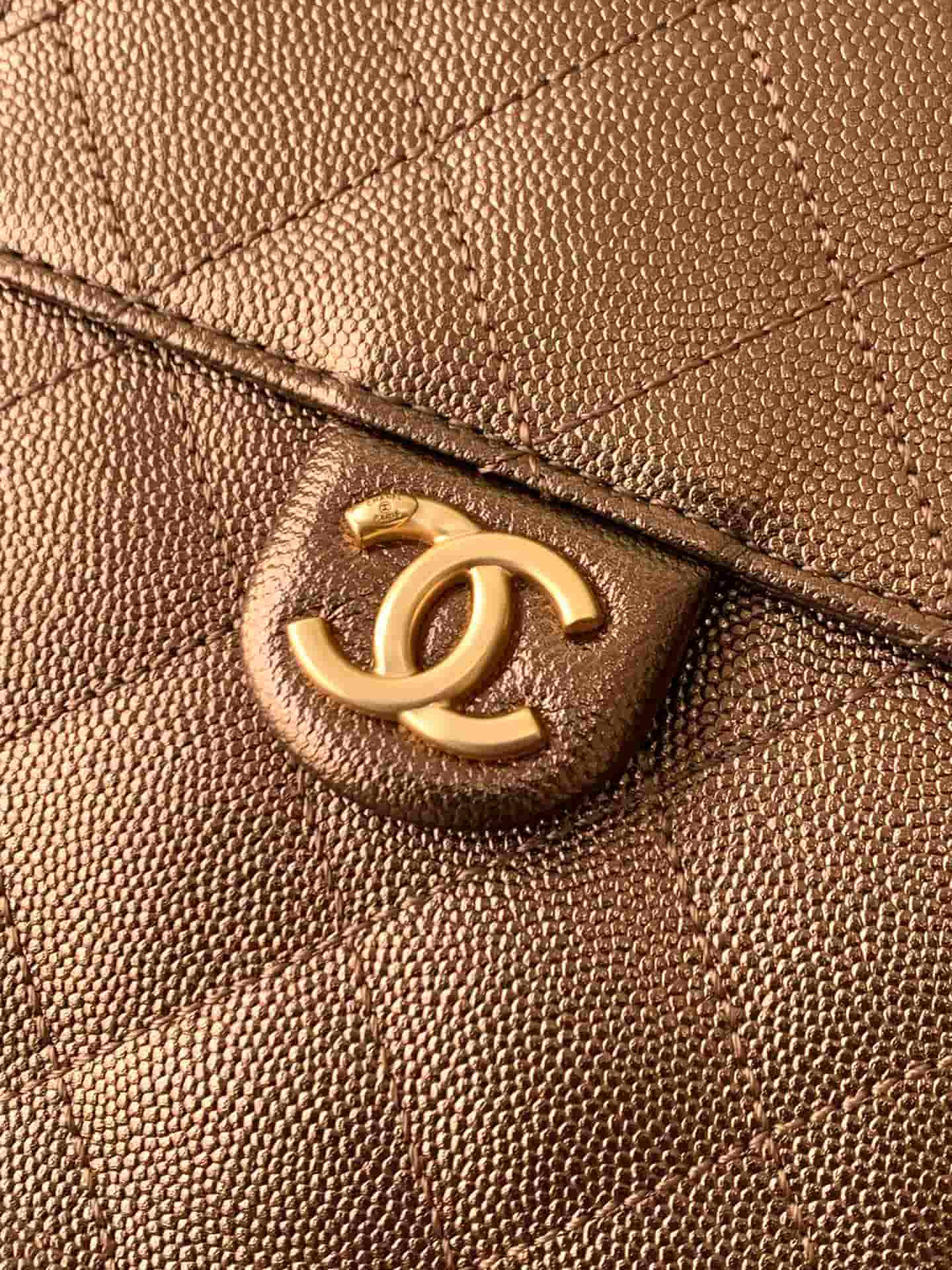 Chanel 25 Medium Hobo Medium handbag AS5311 Grained Calfskin & Gold-tone Metal Dark Gold A
