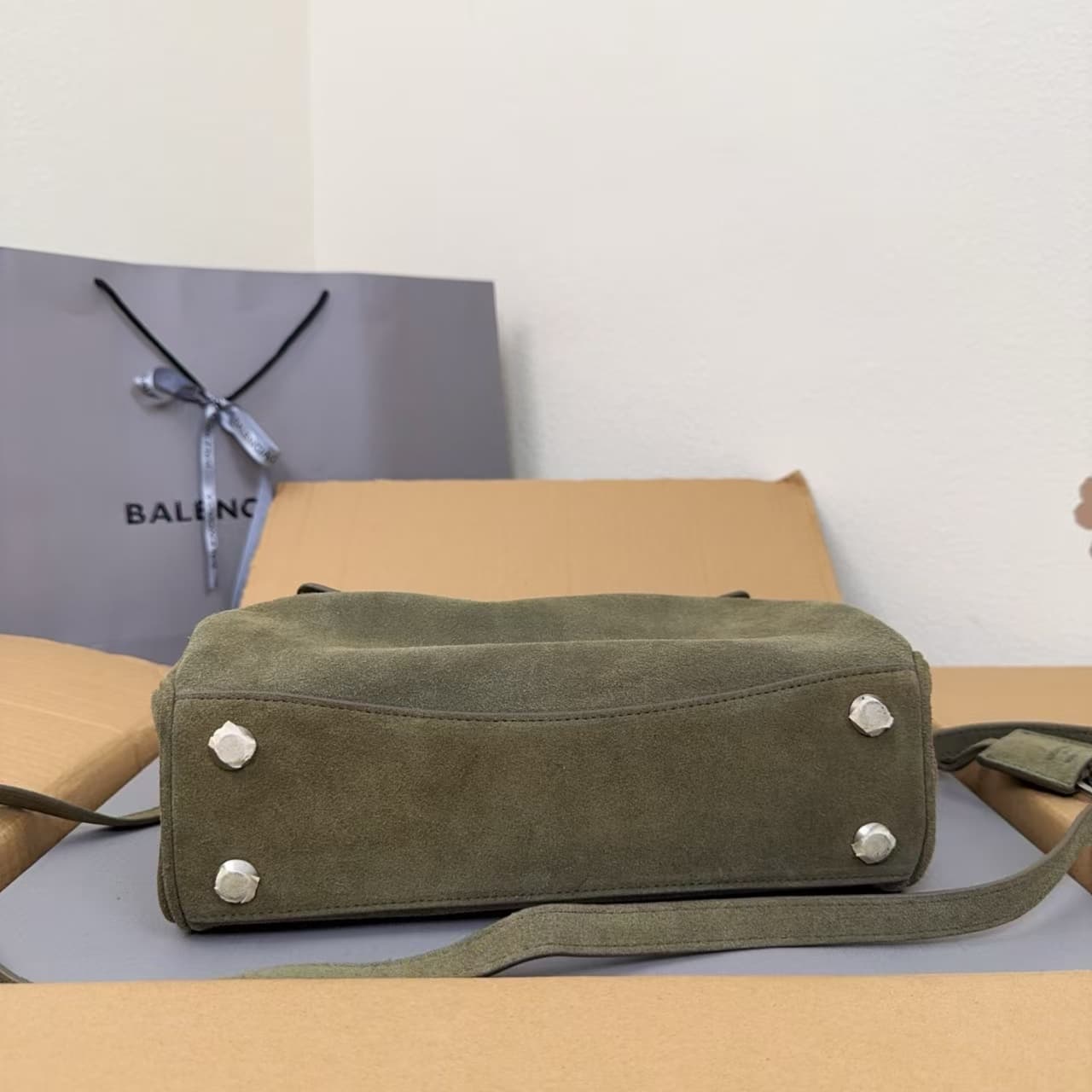 Balenciaga Small Women's Rodeo Suede Handbag 7897792 High