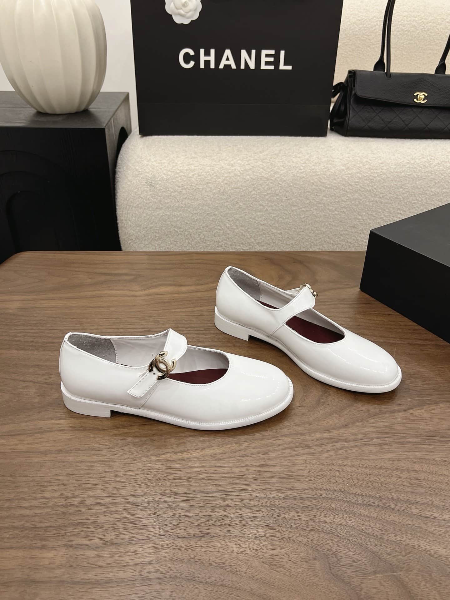 Chanel Mary Jane Flats Shoes Women