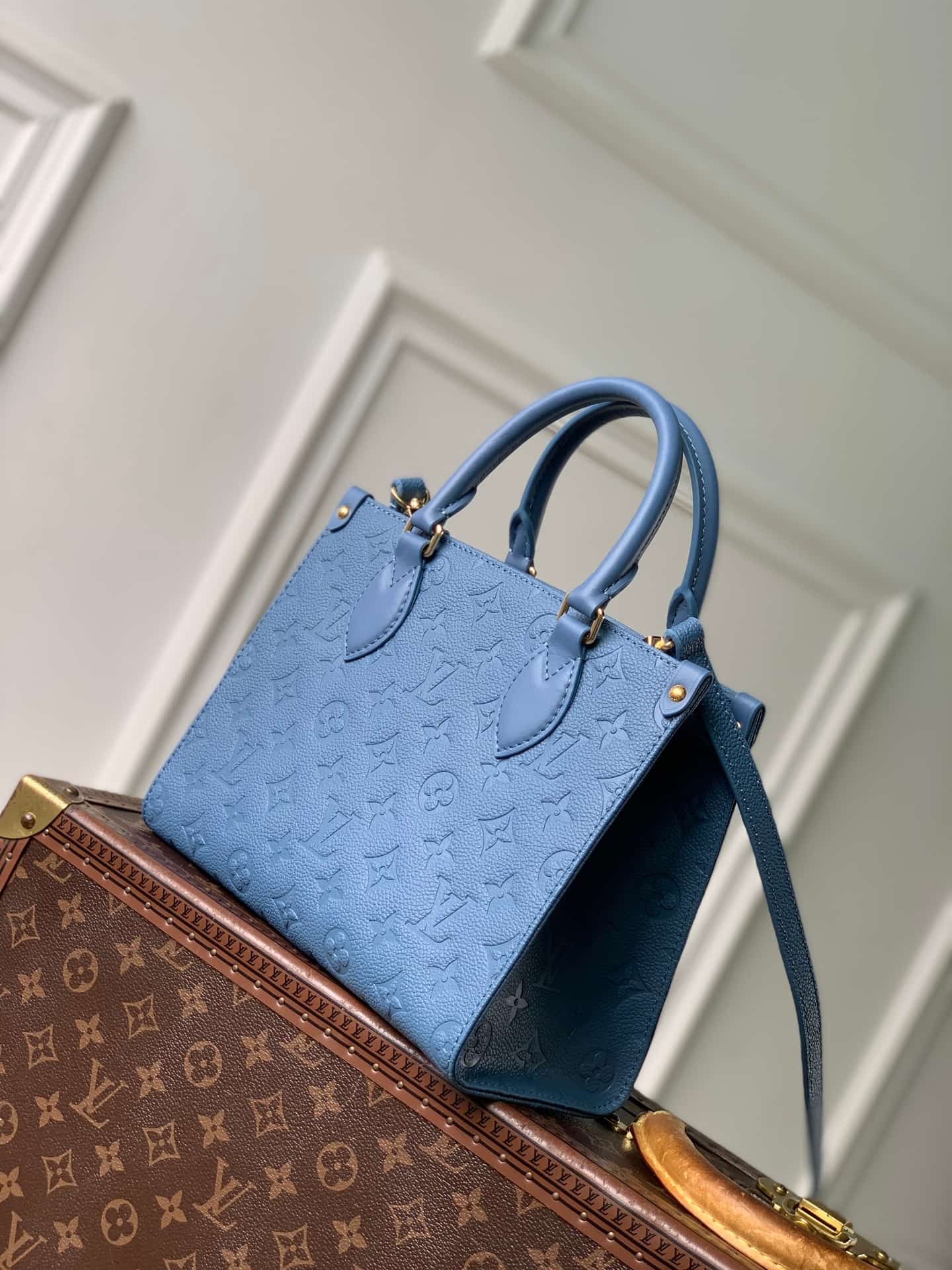 Louis Vuitton OnTheGo PM Blue Jean Cowhide leather M28181 High