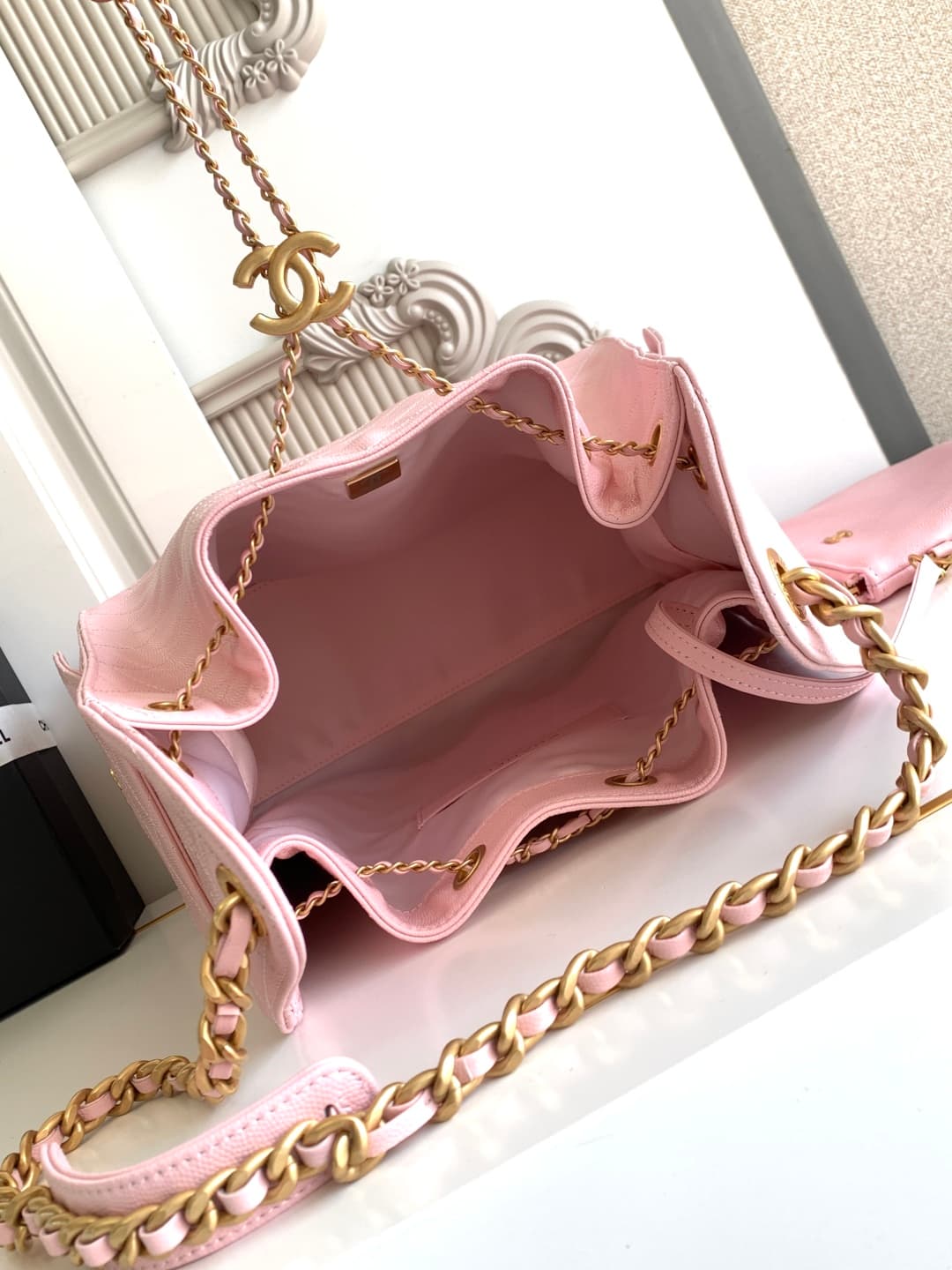 Chanel 25 Medium Hobo Medium handbag AS5311 Grained Calfskin & Gold-tone Metal Pink A