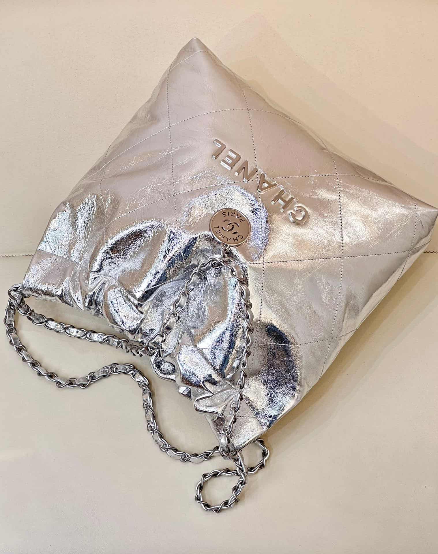 Chanel 22 Small handbag Metallic Calfskin & silver-tone metal AS3260 silver TOP