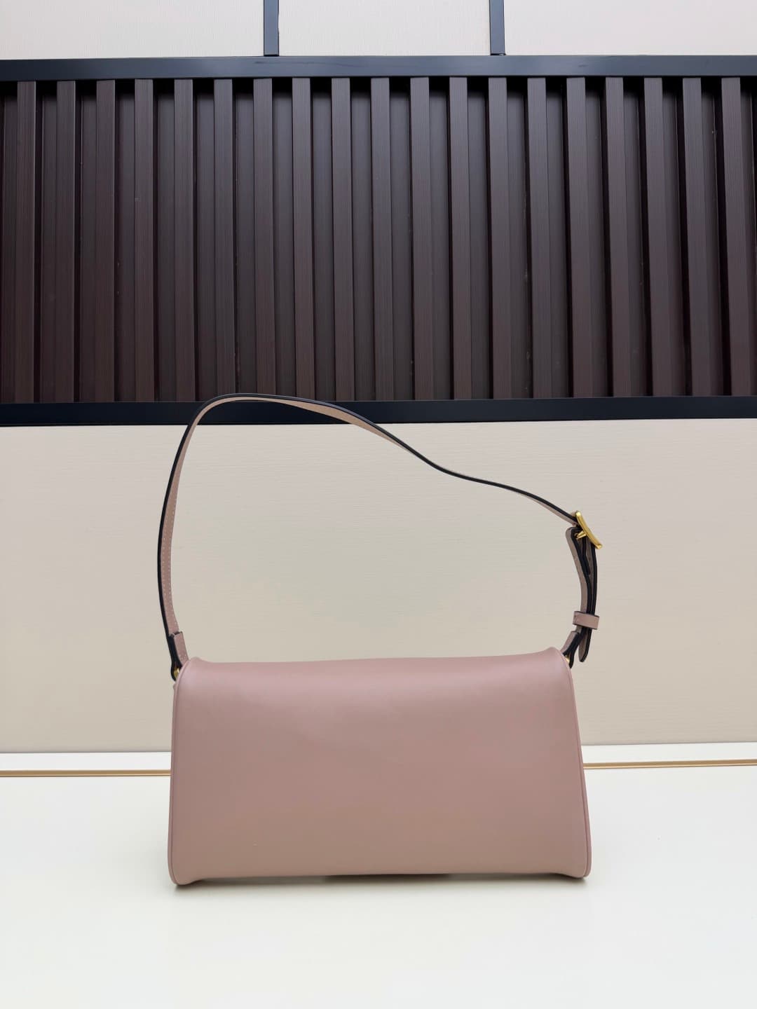Valentino Garavani Devain Small Nappa Shoulder Bag Pink High