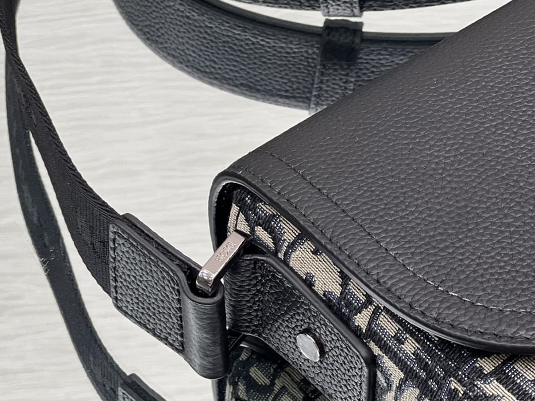 Small Saddle Messenger Bag with Flap Grained Calfskin and Oblique Blue High