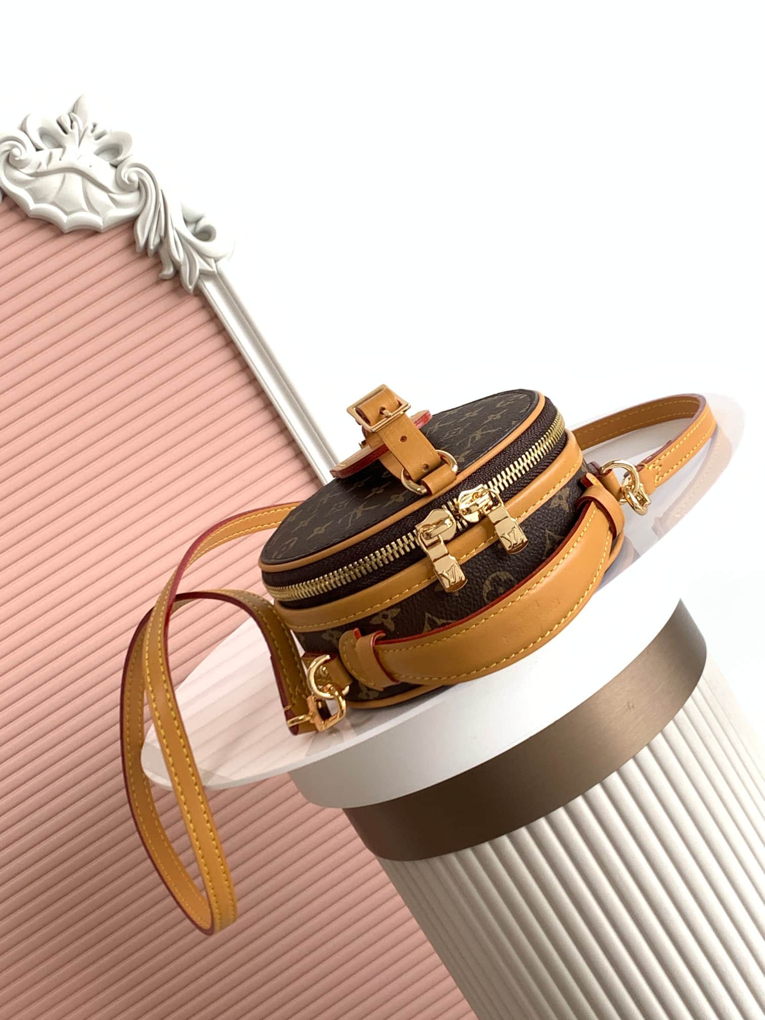 Louis Vuitton Mini Boite Chapeau Monogram Reverse coated canvas M83575 High