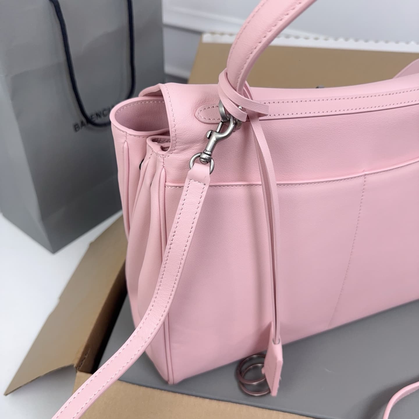 Balenciaga Rodeo Medium Bag in Pink Leather With Silver-Tone Metal High