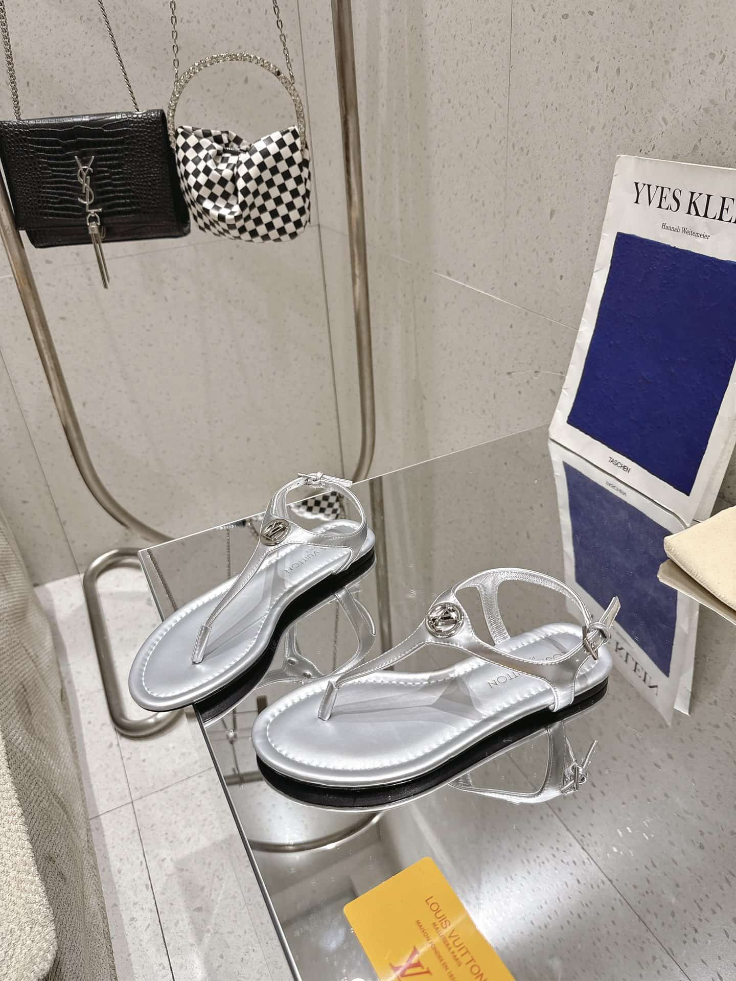 Louis Vuitton Pool Thong Mules shoes Women