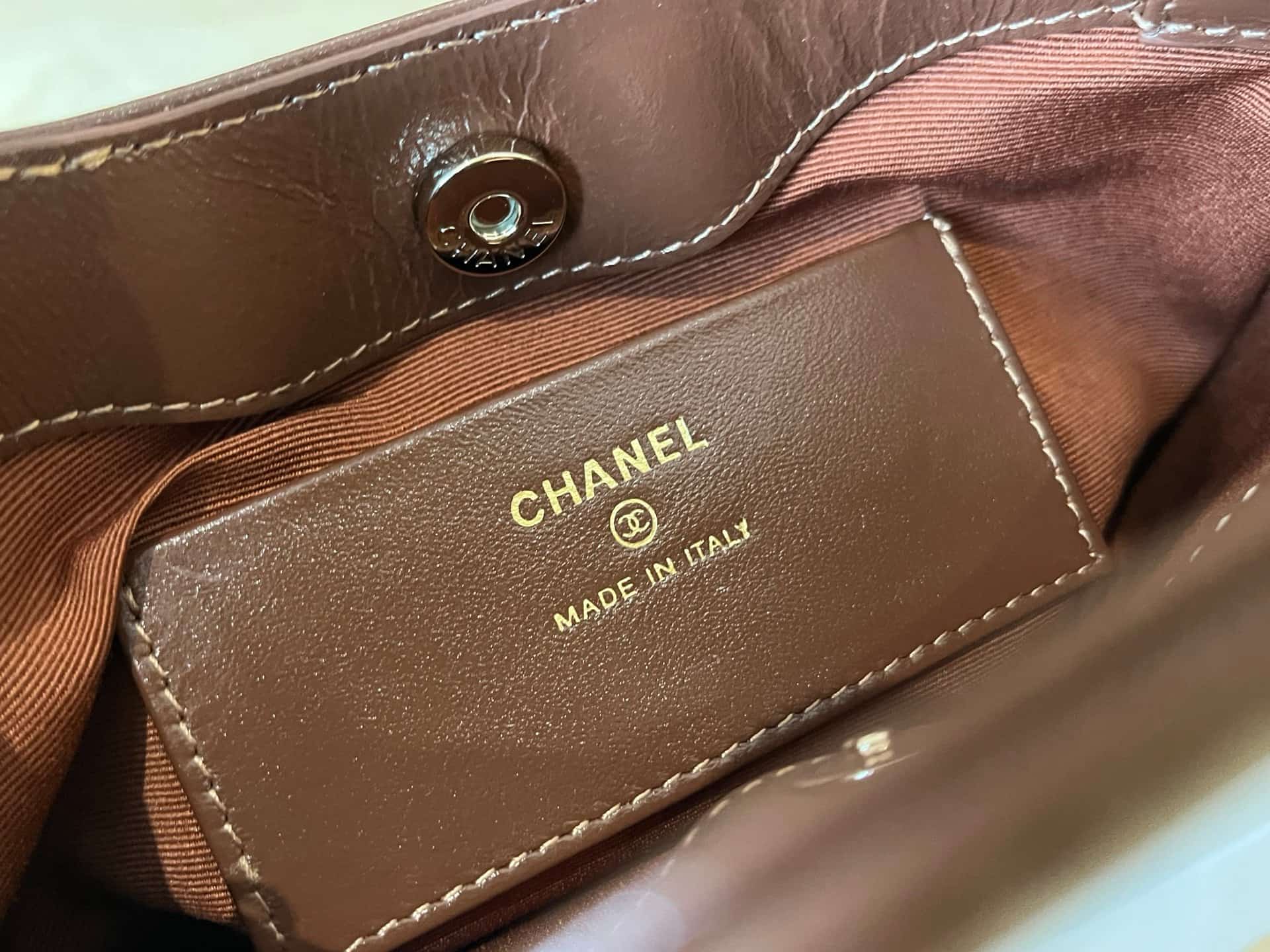 Chanel 31 Mini BAG Calfskin & Gold-Tone Metal AP3656 Brown A