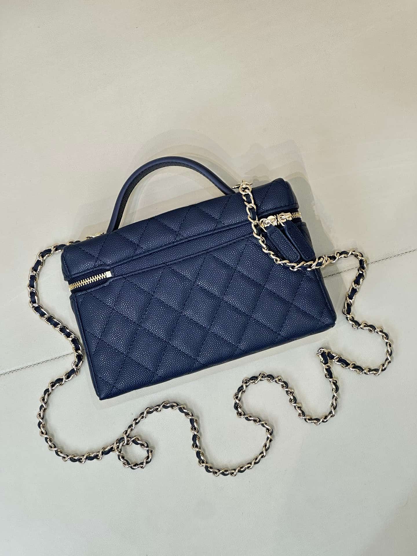 Chanel Classic Vanity with Chain Grained Calfskin & Gold-Tone Metal Dark Blue AP4385 TOP