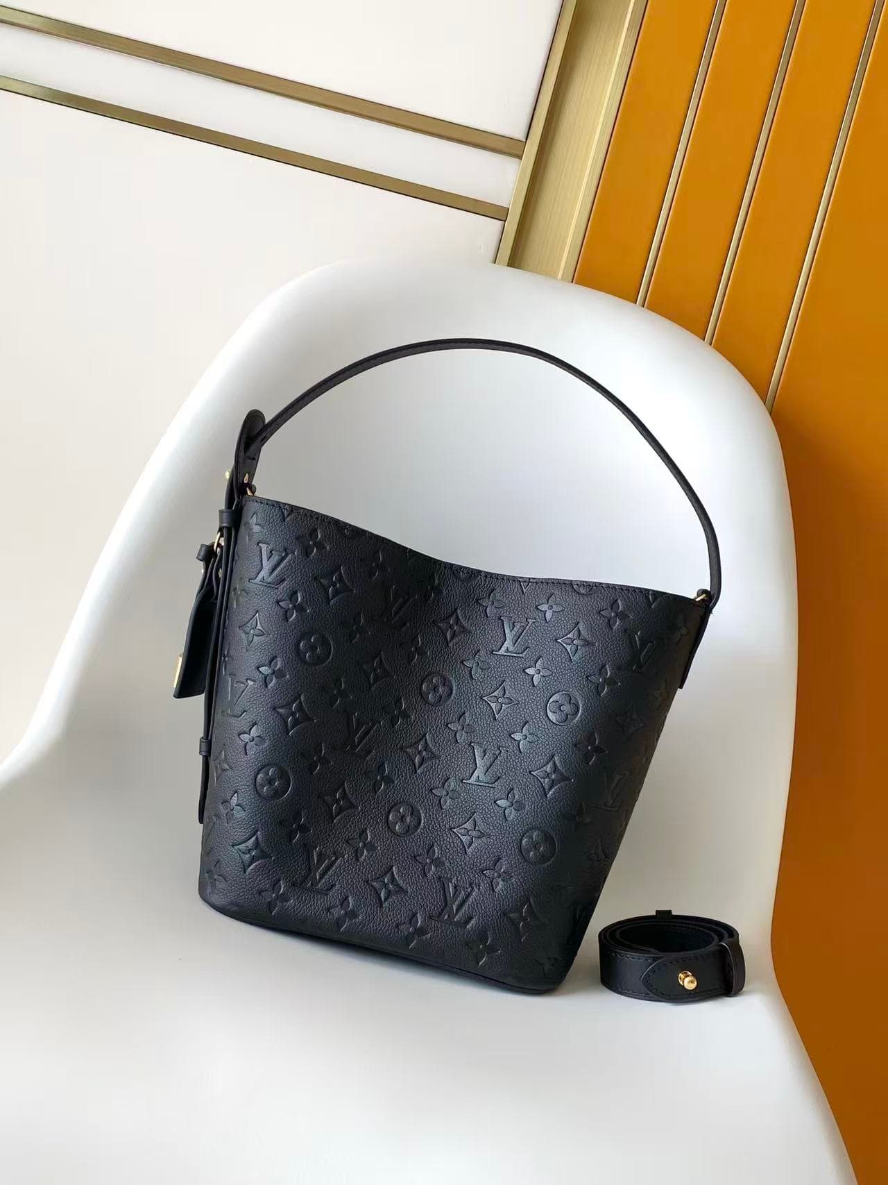 Louis Vuitton All In MM Black Embossed grained cowhide leather M29090 High