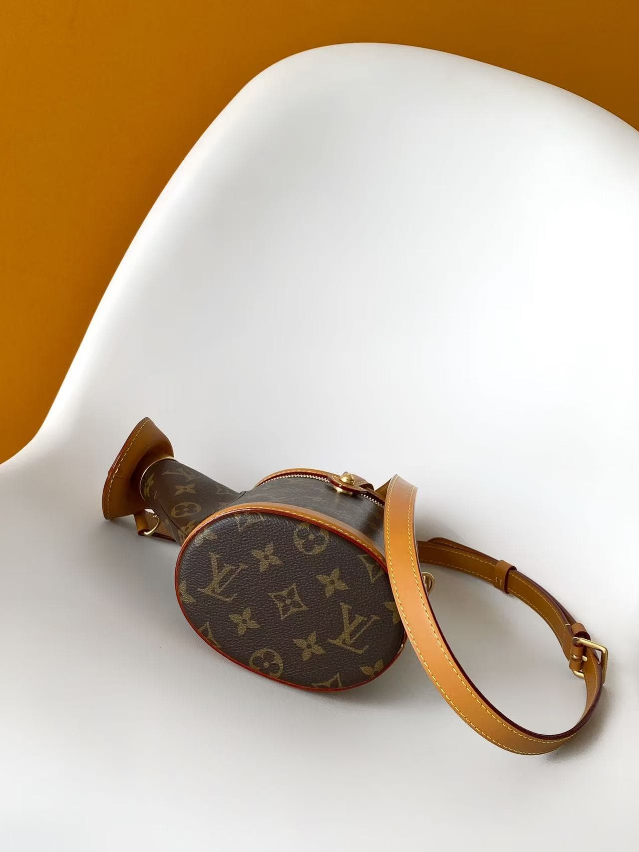 Louis Vuitton Watering Can Bag Monogram coated canvas and cowhide leather M27563 High