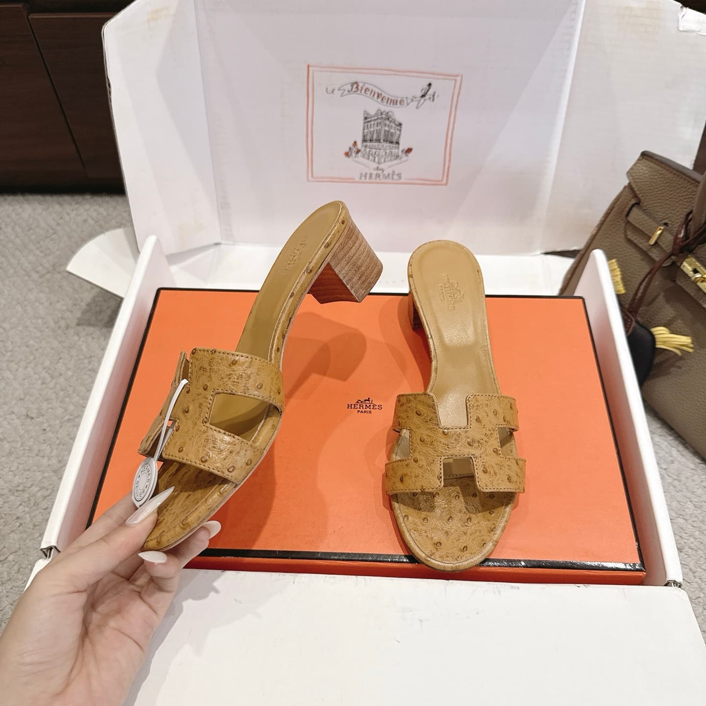 Hermès Oasis Ostrich Leather Sandal Shoes Women