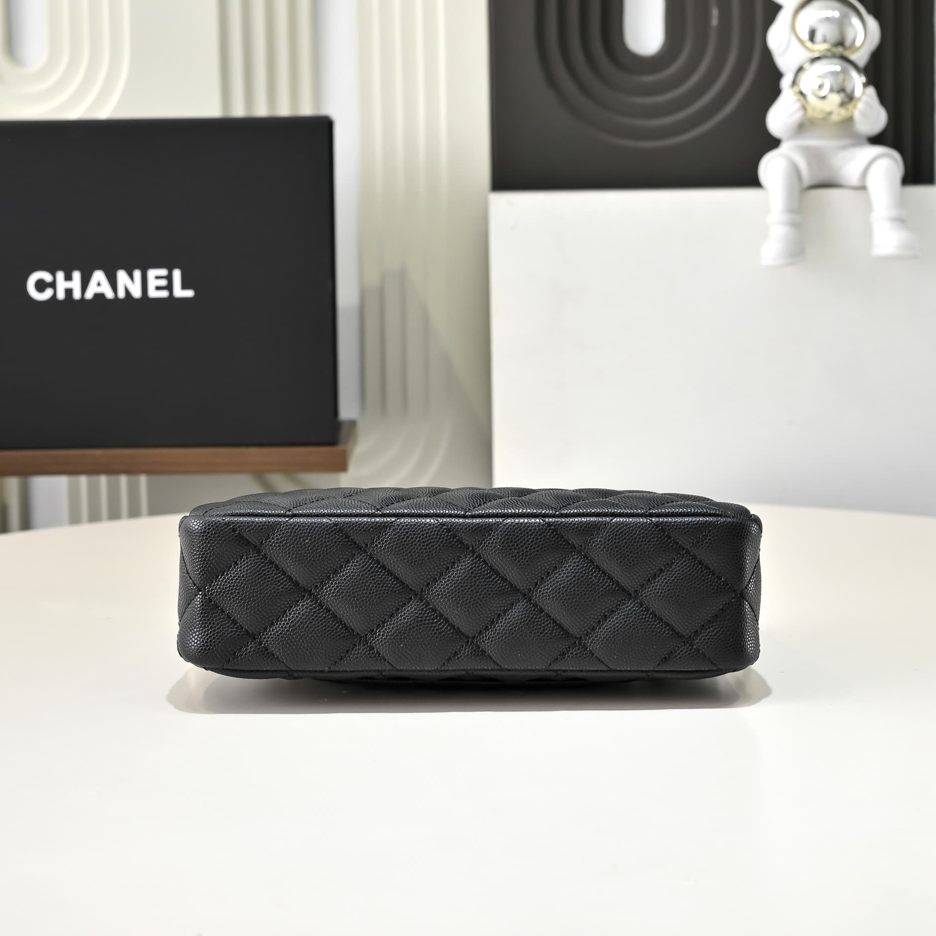 Chanel Chain Wallet Grained Shiny Calfskin & Gold-Tone Metal AS4704 Black A