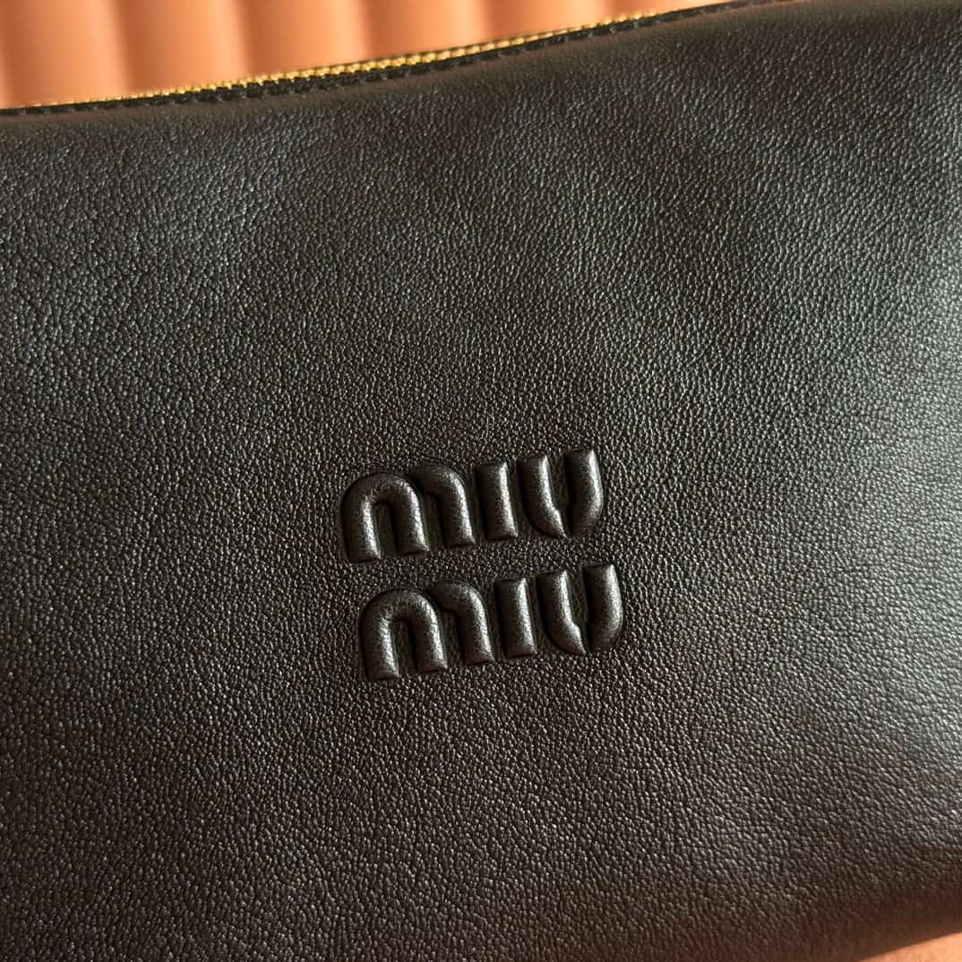 Miu Miu Nappa leather pouch 5NE841 Black High