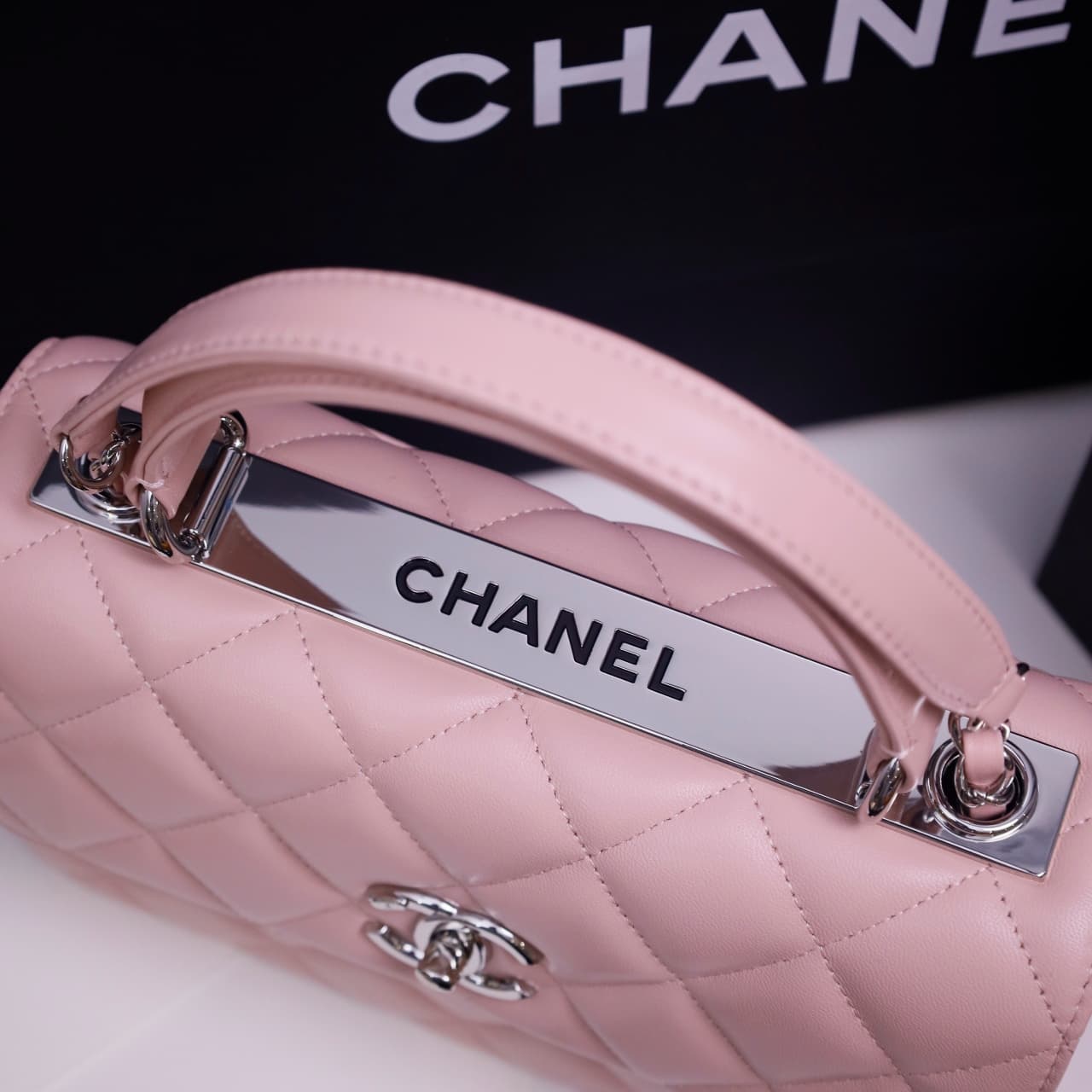 SMALL FLAP BAG WITH TOP HANDLE Lambskin Silver Metal Pink A