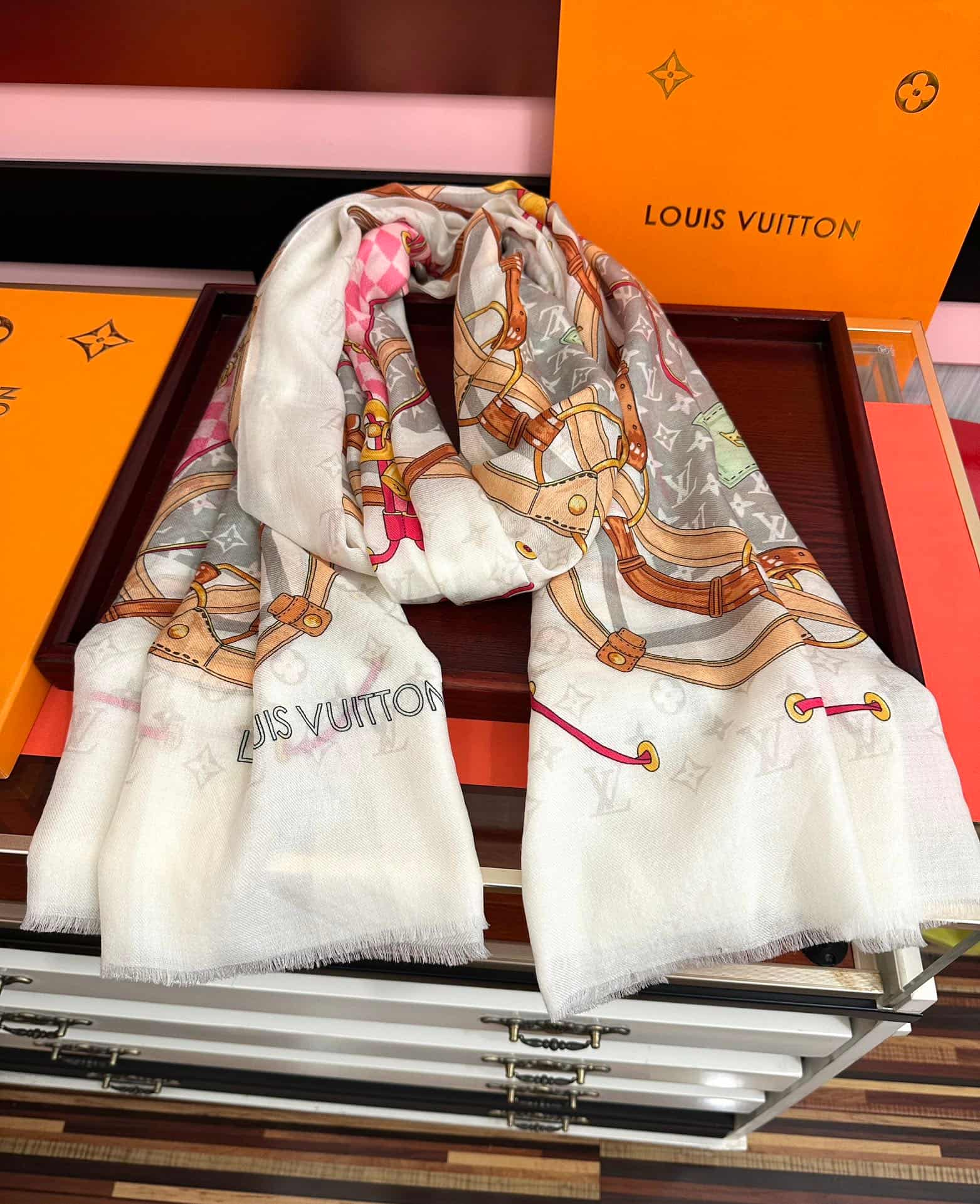 Louis Vuitton Flower And Straps Square
