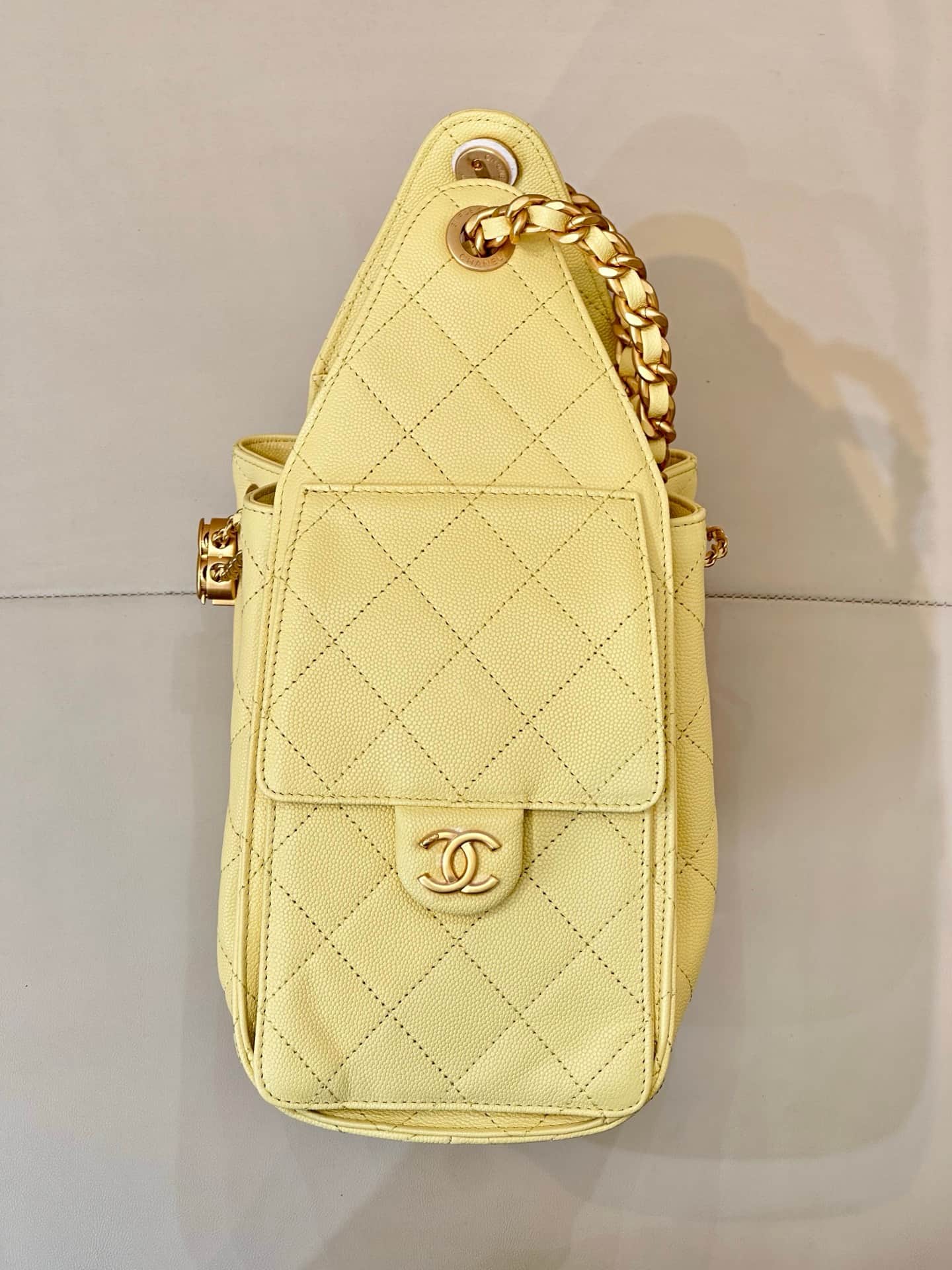 Chanel 25 Small Hobo handbag AS5293 Grained Calfskin & Gold-tone Metal Yellow TOP