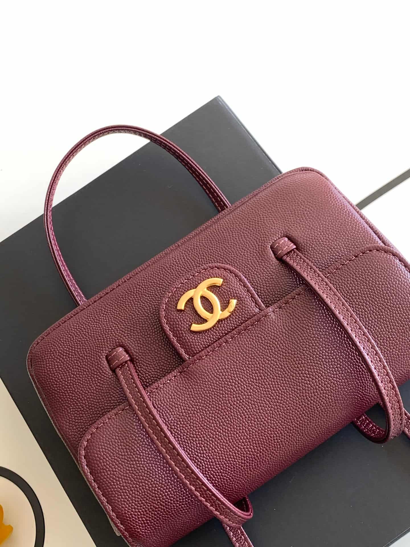 Chanel Clutch with Leather Strap Grained Shiny Calfskin & Gold-Tone Metal Claret AP5068 A