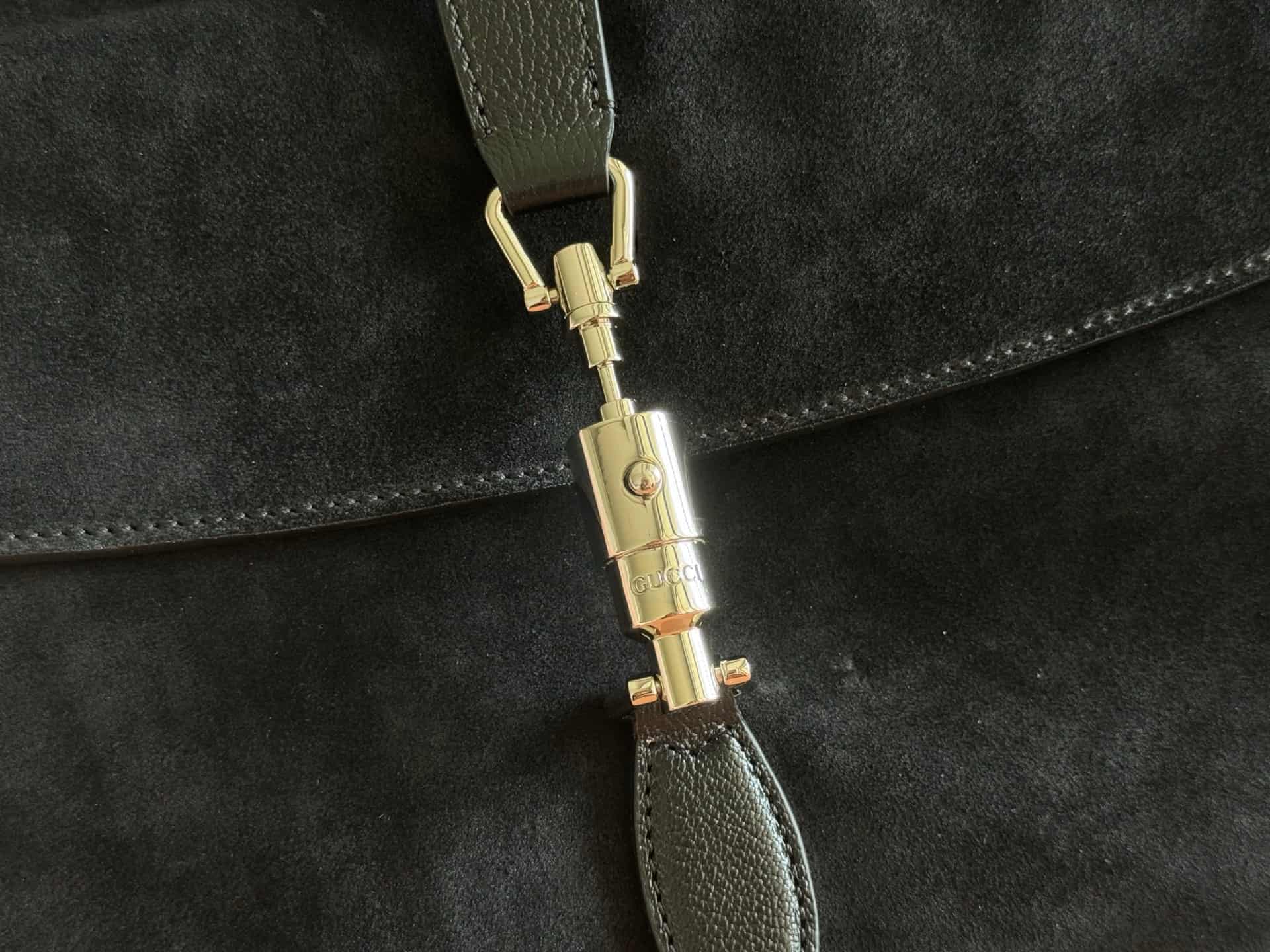 Gucci Jackie Flap large crossbody bag Black dark brown soft suede A005ZI High