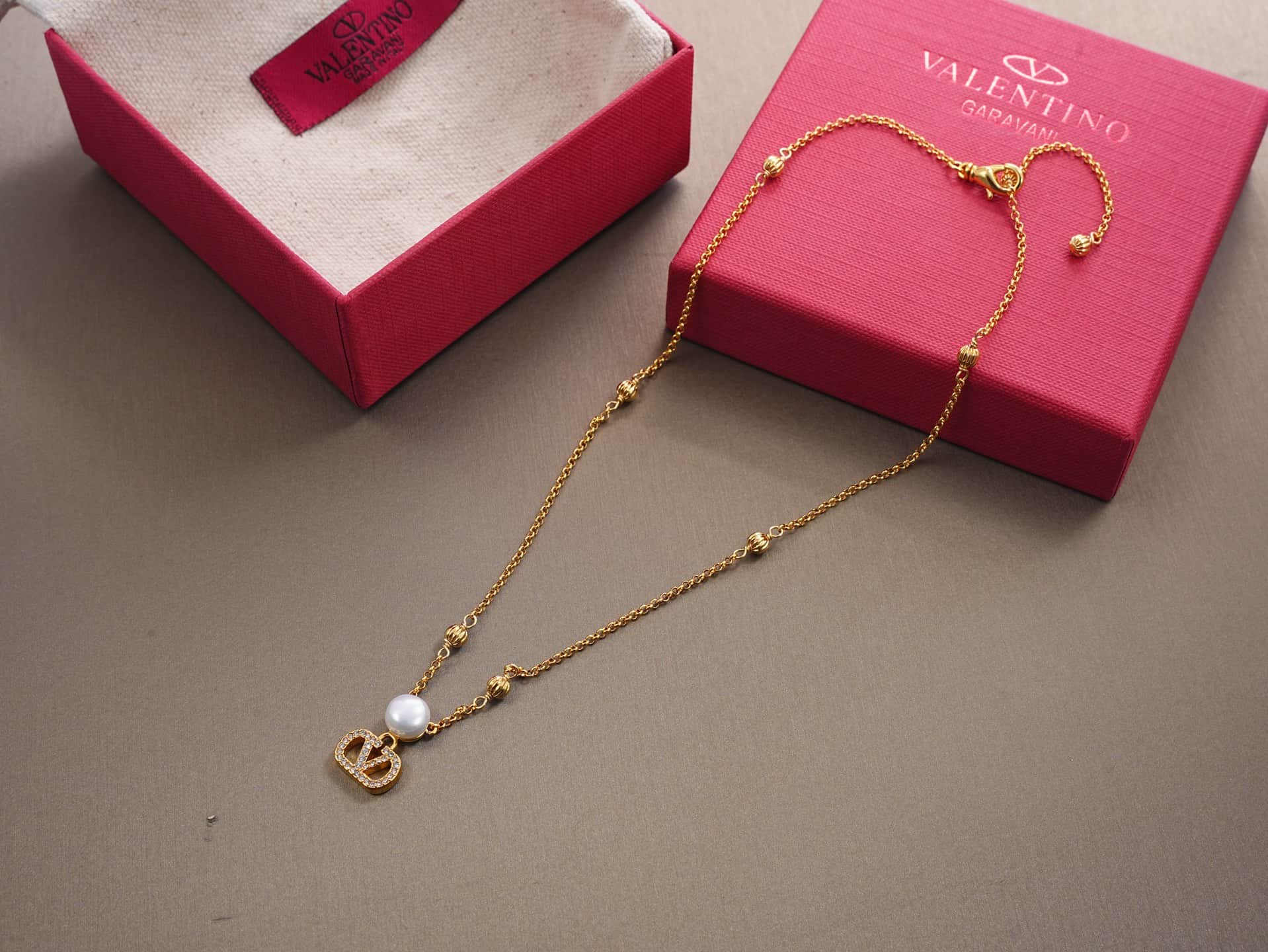 Valentino Garavani Necklace High