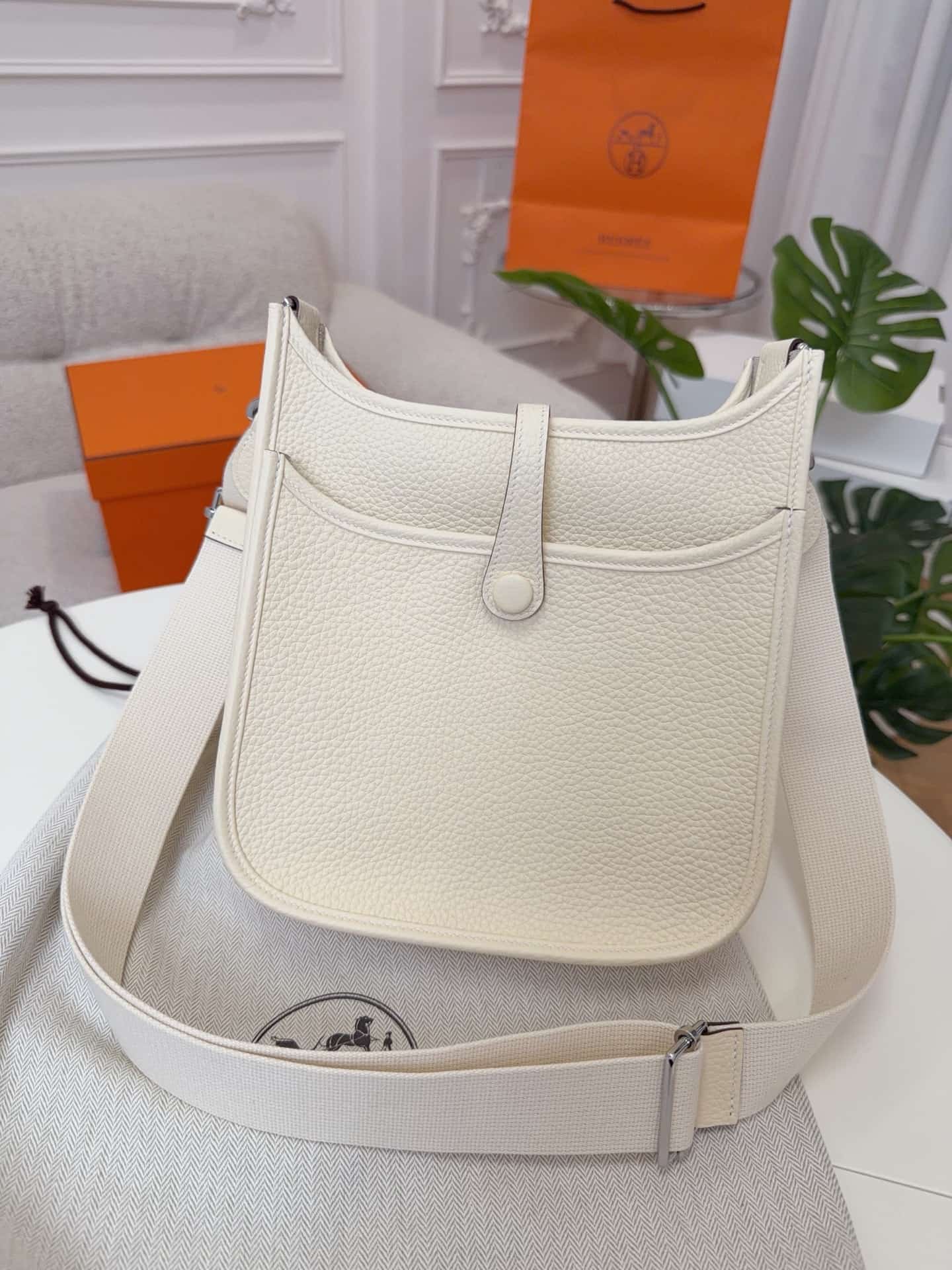 Hermes Evelyne Mini 23 Bag Calfskin In Nata WAX High