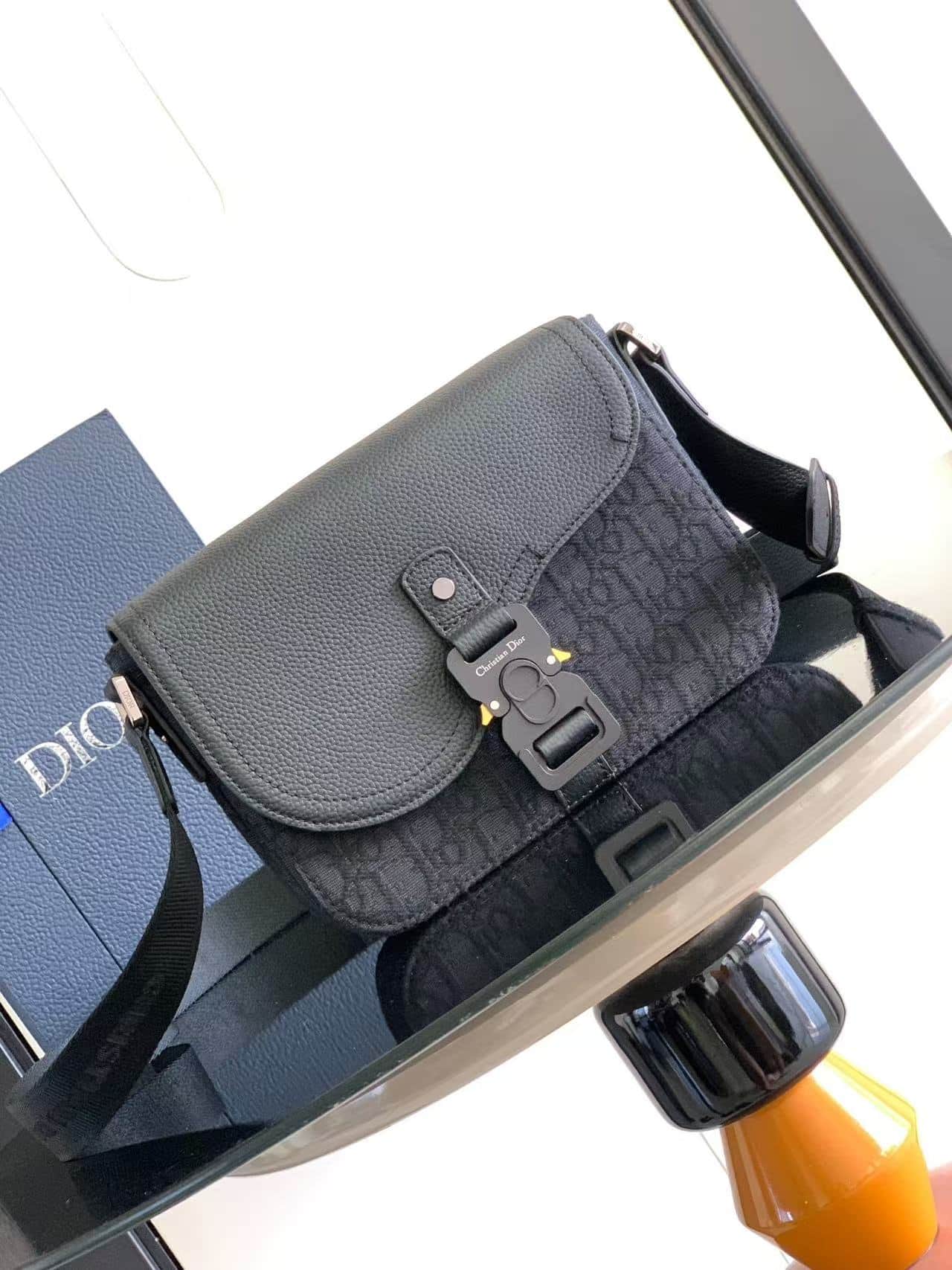 Small Saddle Messenger Bag with Flap Grained Calfskin and Oblique Black High