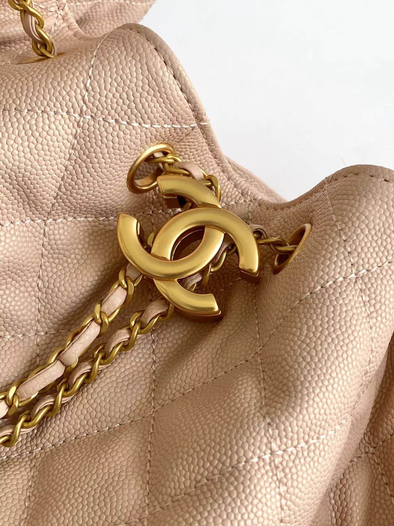 Chanel 25 Medium Hobo Medium handbag AS5311 Grained Calfskin & Gold-tone Metal Light Pink A