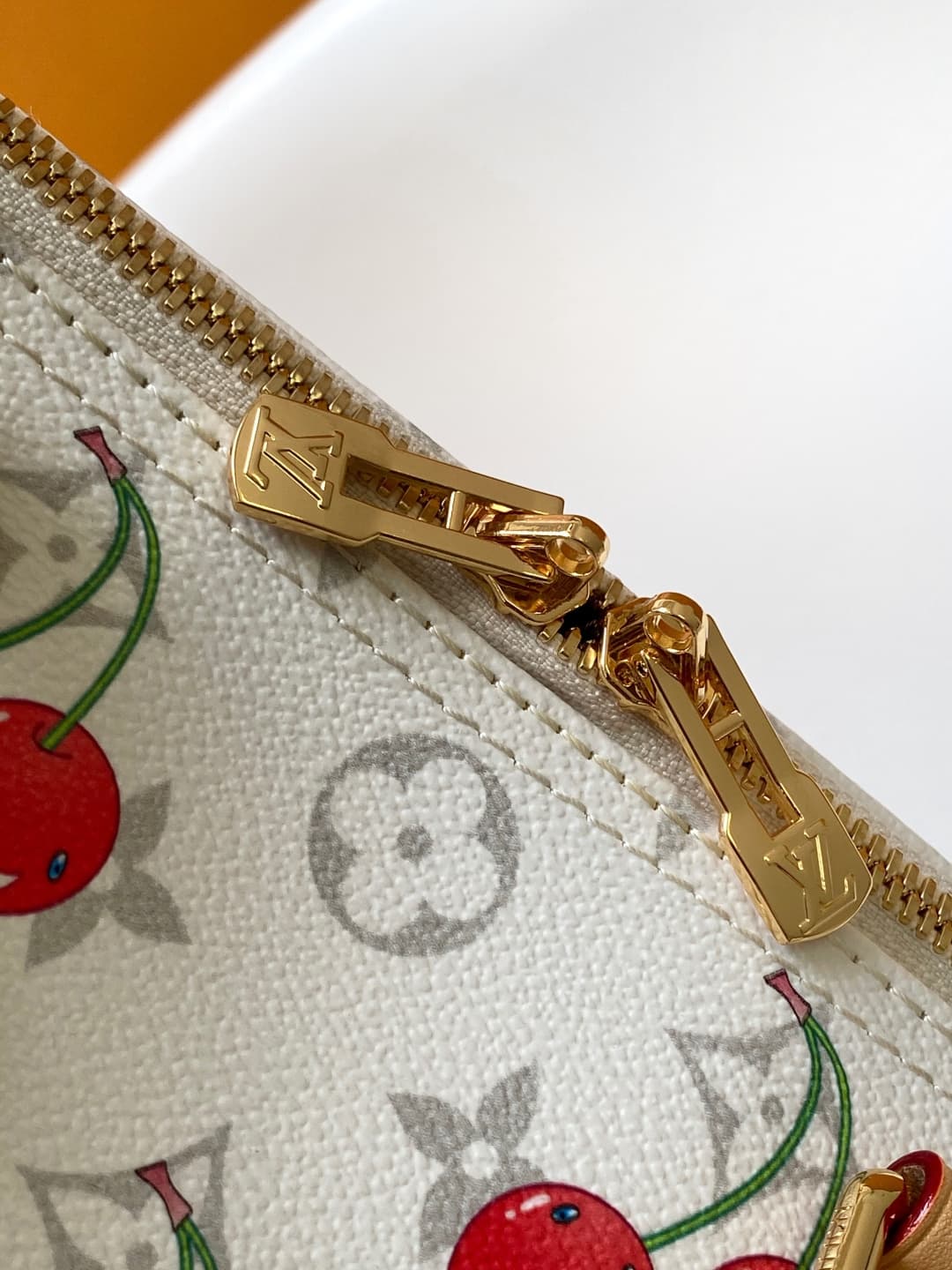 Louis Vuitton x Takashi Murakami Soft Speedy Bandoulière 30 Cherry Motif Monogram Canvas M14328 High
