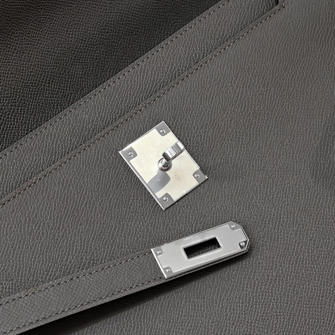 Hermes Kelly depeches Epsom 36 briefcase In EtaIn Silver Metal CalfskIn WAX High