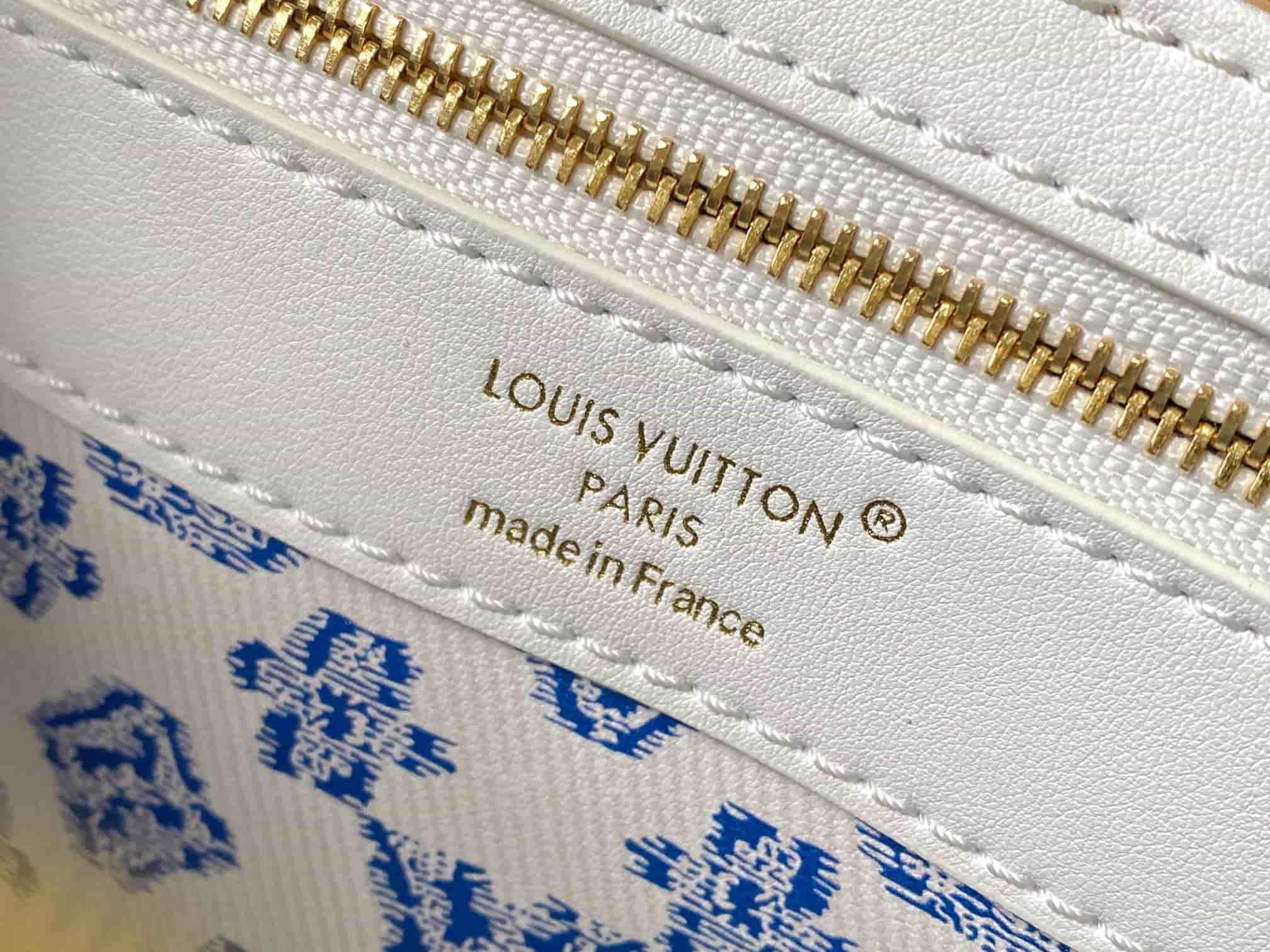 Louis Vuitton Capucines Mini Rattan and cowhide leather M26004 White Top