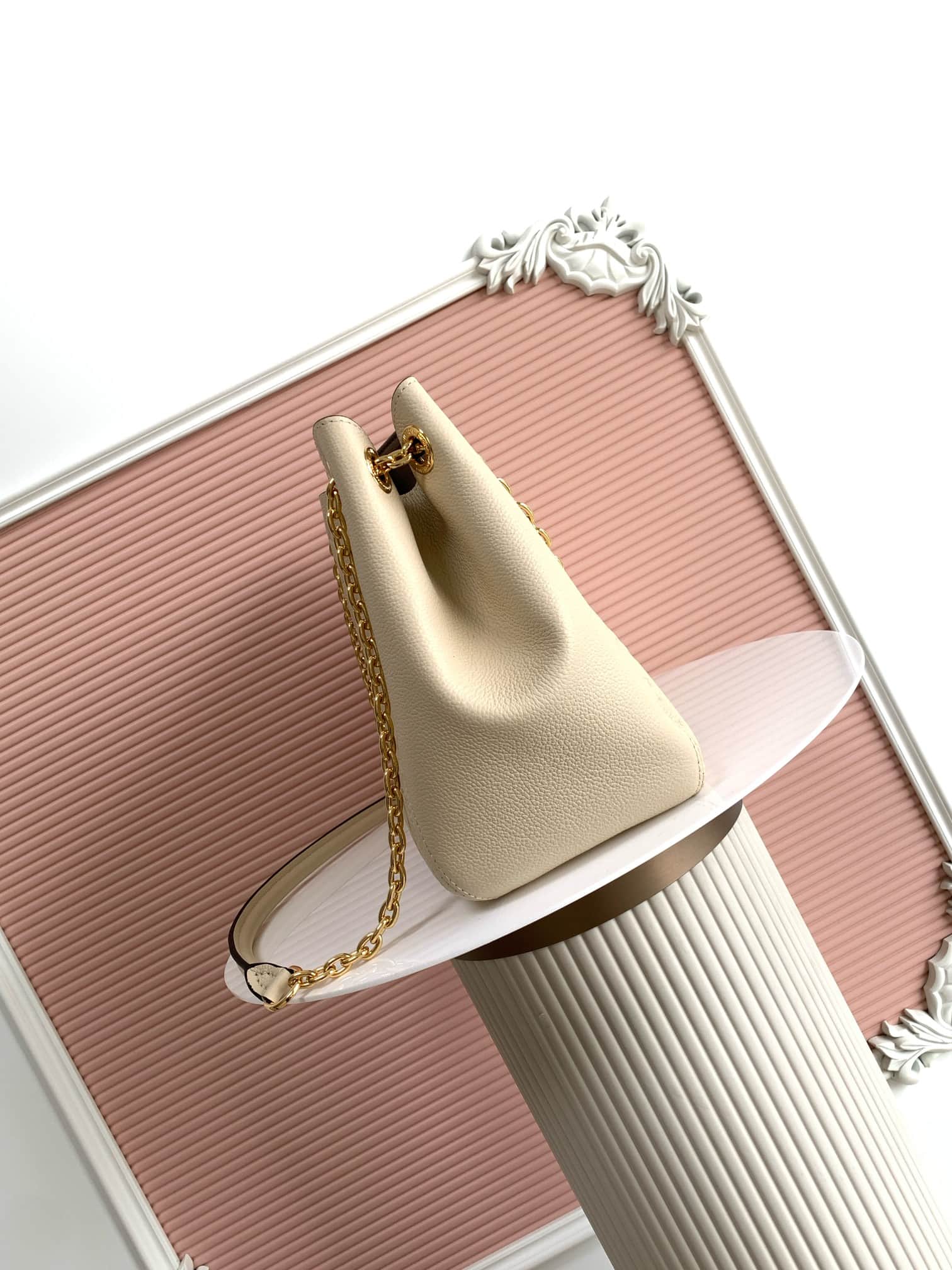 Louis Vuitton Anytime PM Beige Cowhide leather M14414 High