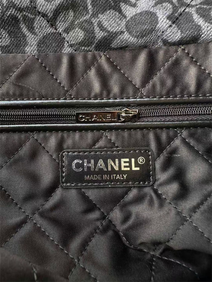 Chanel 22 SMALL HANDBAG Printed Denim & Silver-Tone Metal AS3260 High