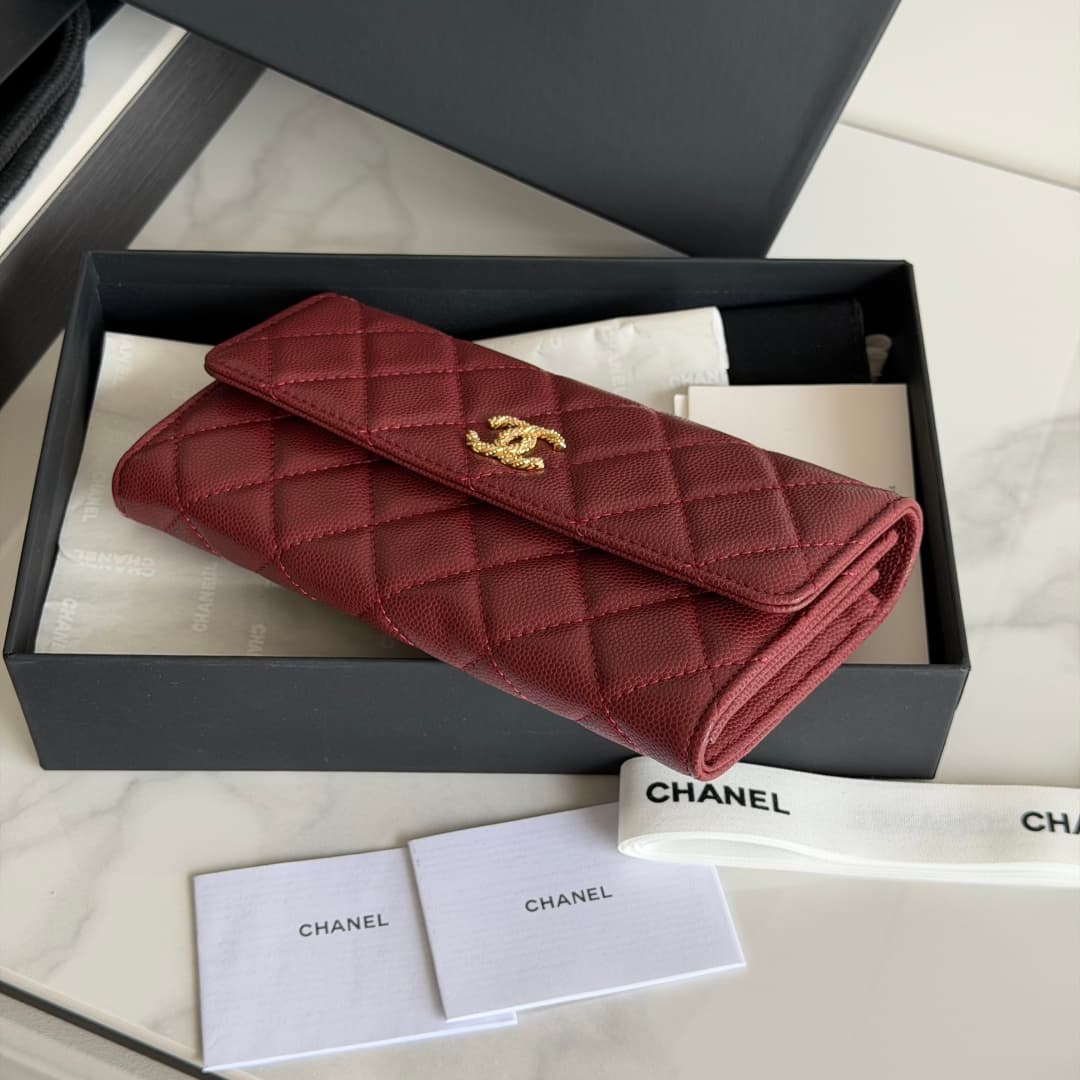Chanel Wallet Shiny Grained Calfskin Strass & Gold-Tone Metal Red AP5076 High