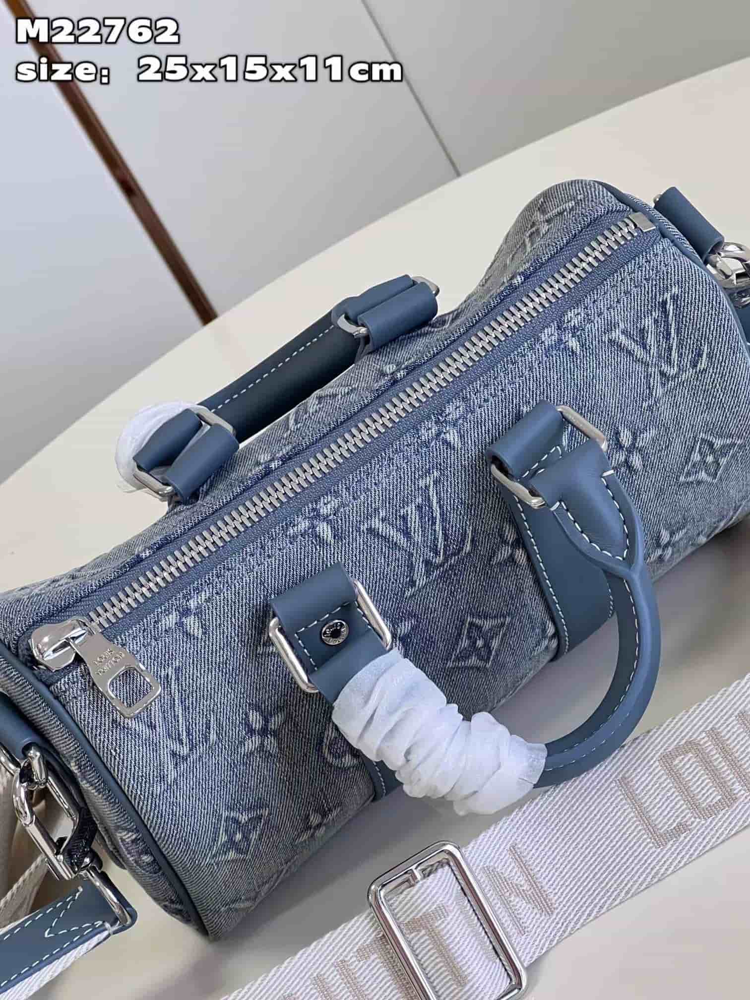 Louis Vuitton Keepall Bandoulière 25 Blue Monogram Washed Denim M22762 High