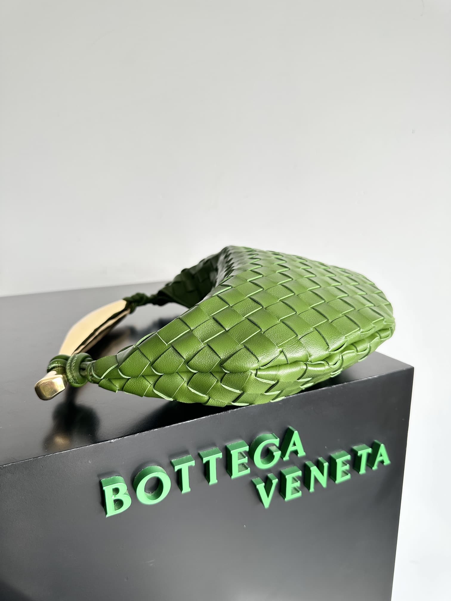 BV Sardine Small Intrecciato Green TOP