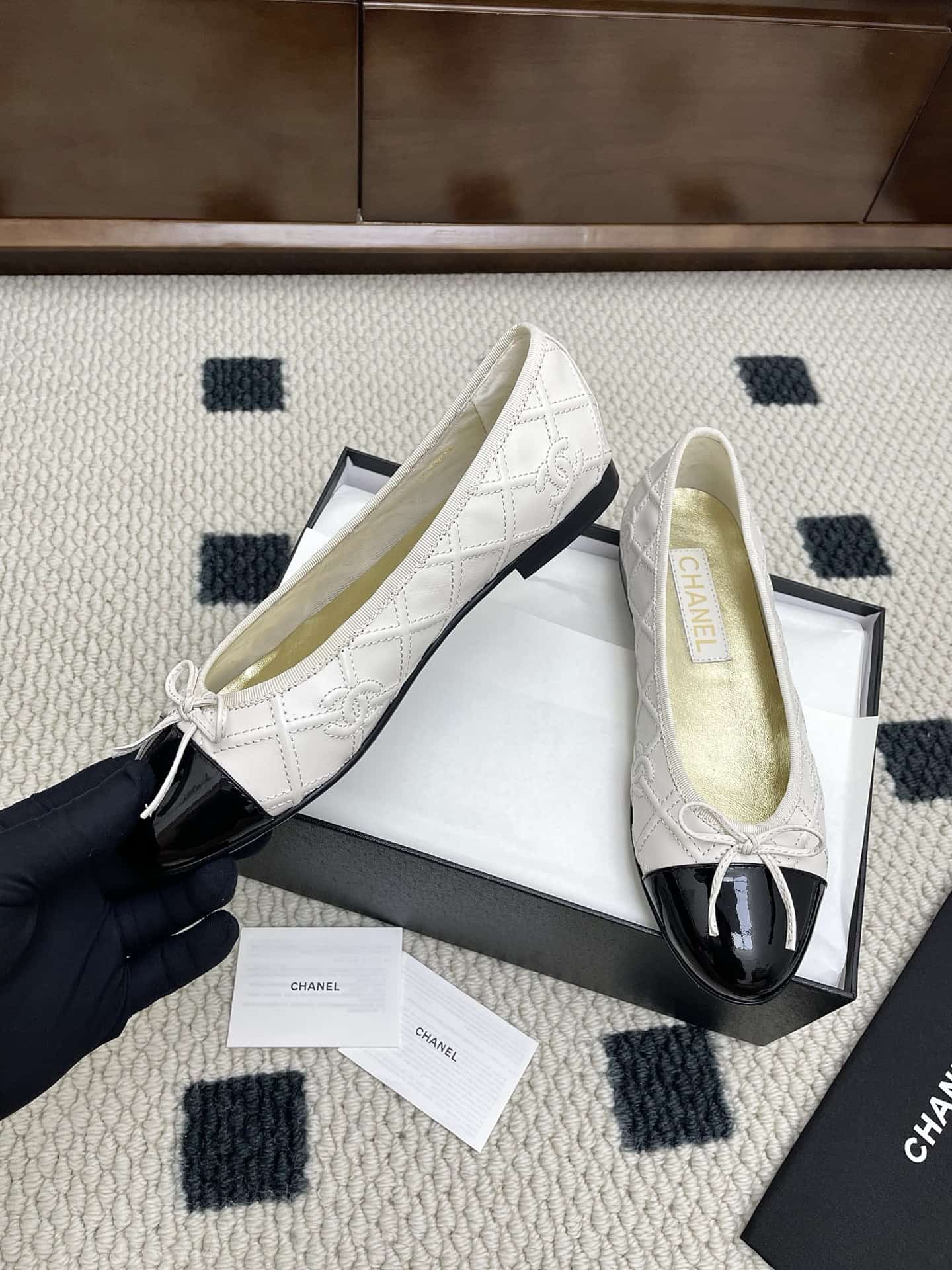 Chanel Ballet Flats shoes Women