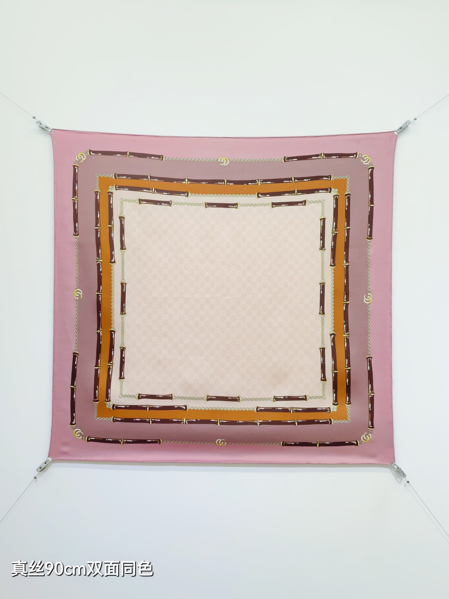 Gucci Printed Silk Twill Carré scarf