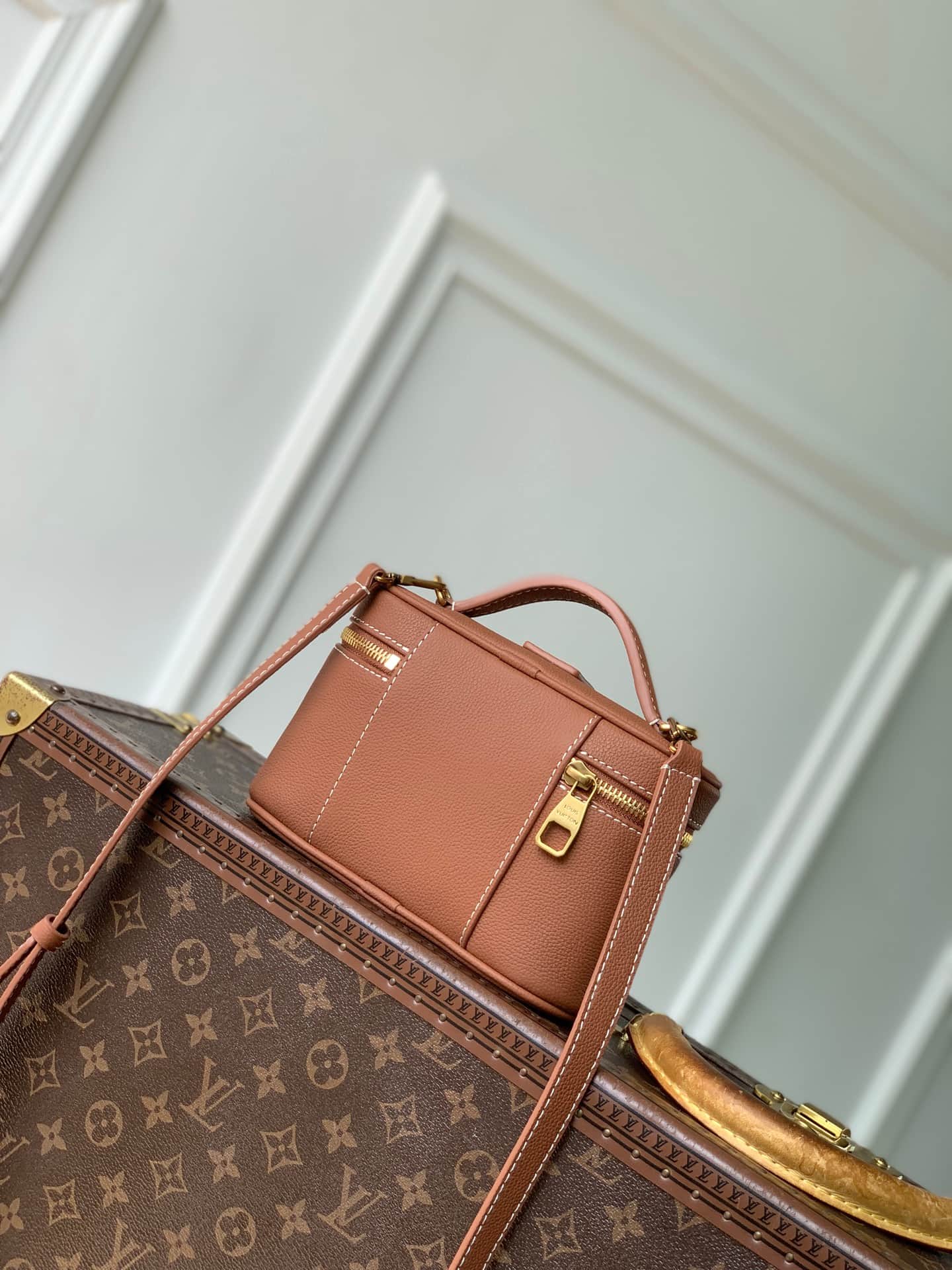 Louis Vuitton Low Key Vanity Pouch Cognac Calfskin M27505 High