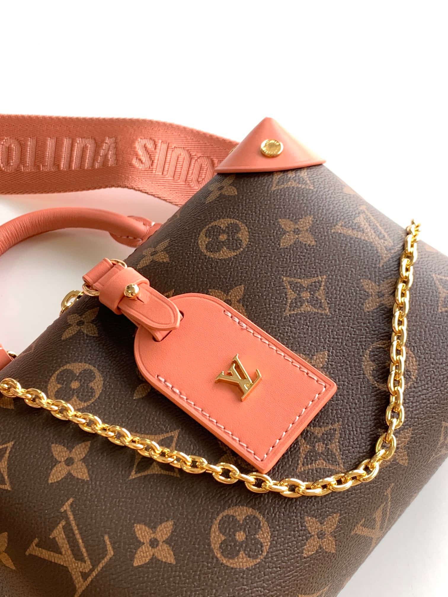 Louis Vuitton PETITE MALLE SOUPLE Monogram M45531 High