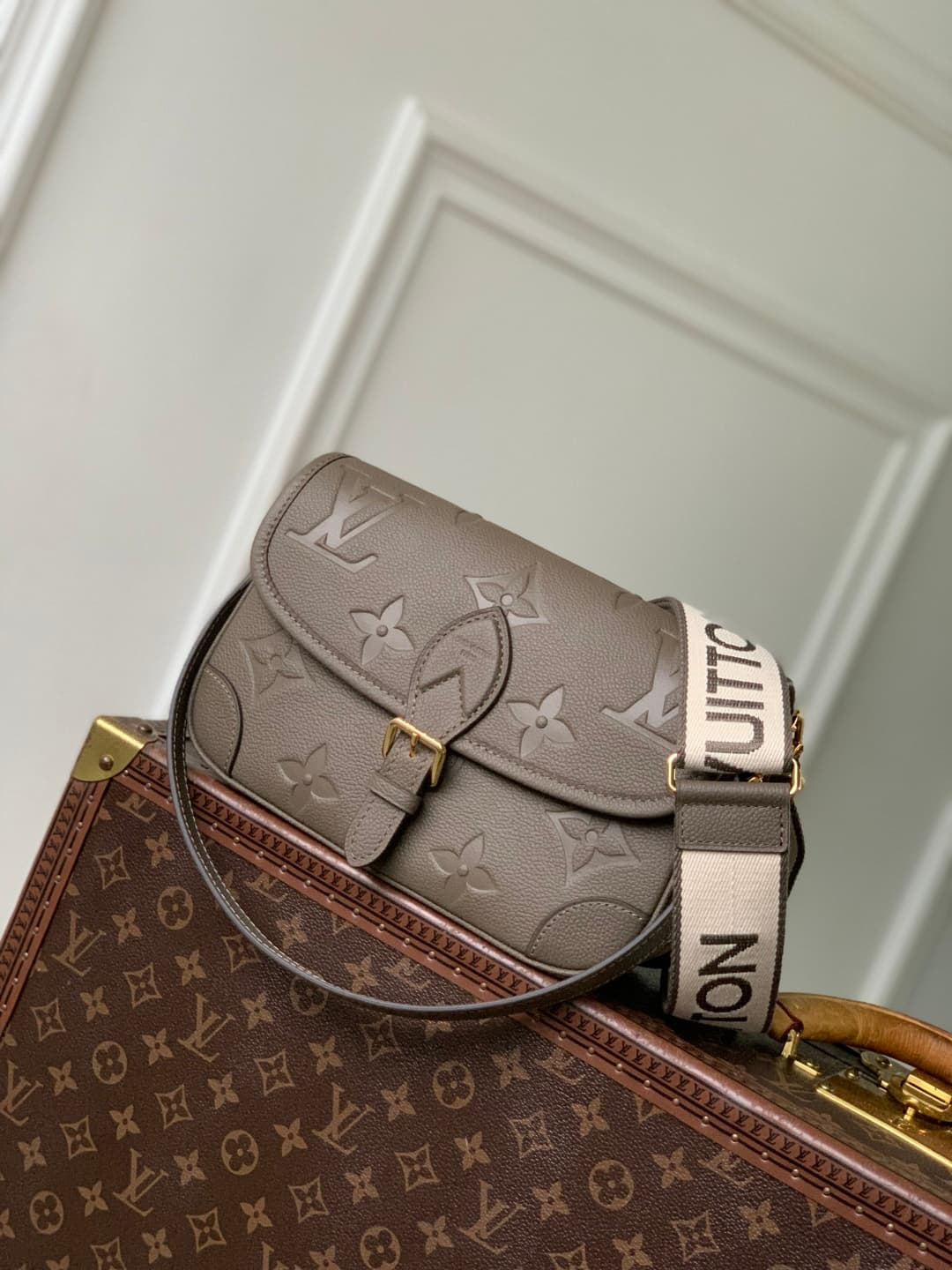 Louis Vuitton Diane Monogram Empreinte Leather M15049 Smoke High