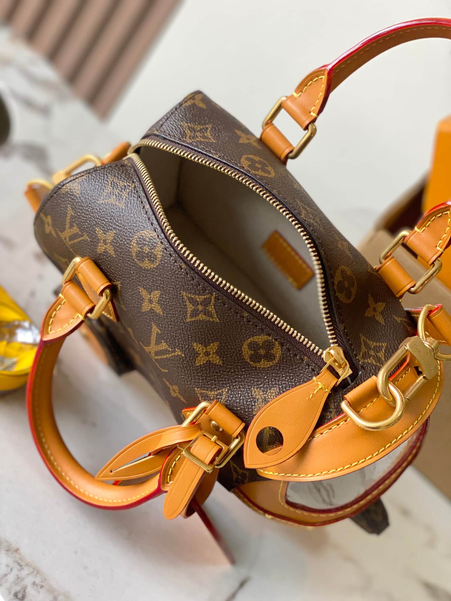 Louis Vuitton Rickshaw Wearable Wallet Monogram coated canvas M28020 TOP