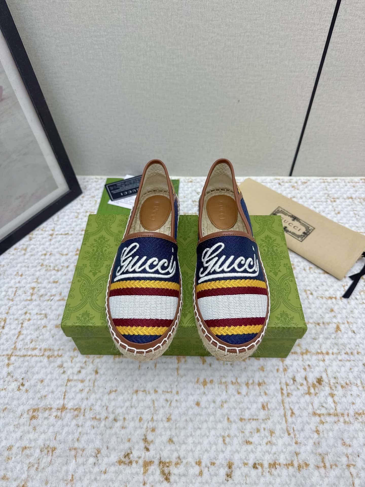 Gucci Loafer shoes Women