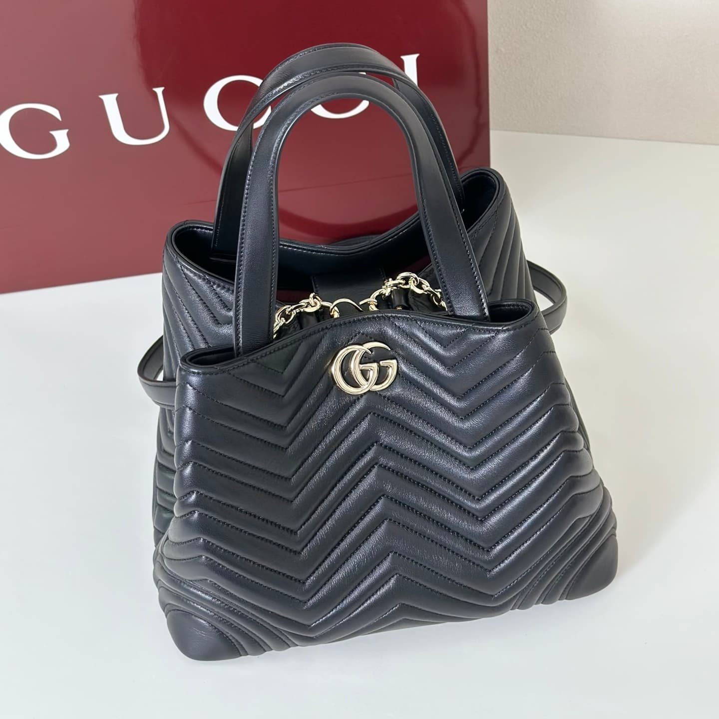 Gucci Betty medium tote bag 847387 Black leather High